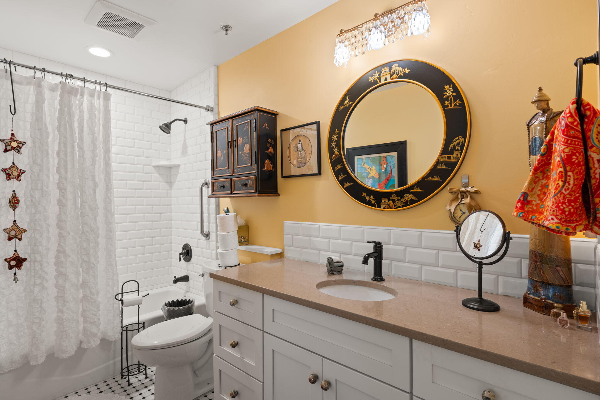 219 CENTRAL Avenue NW 409