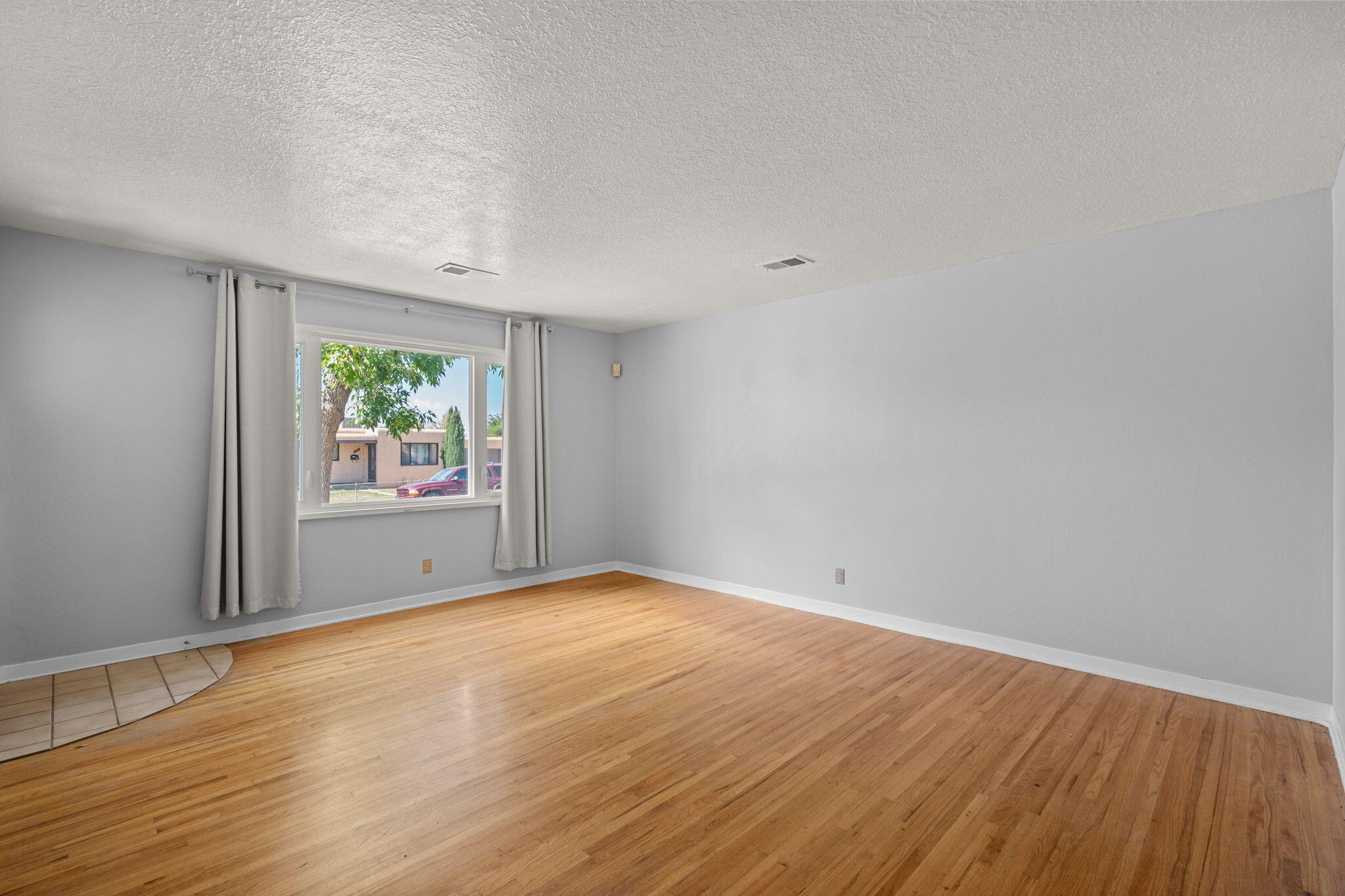 3026 ALISO Drive NE