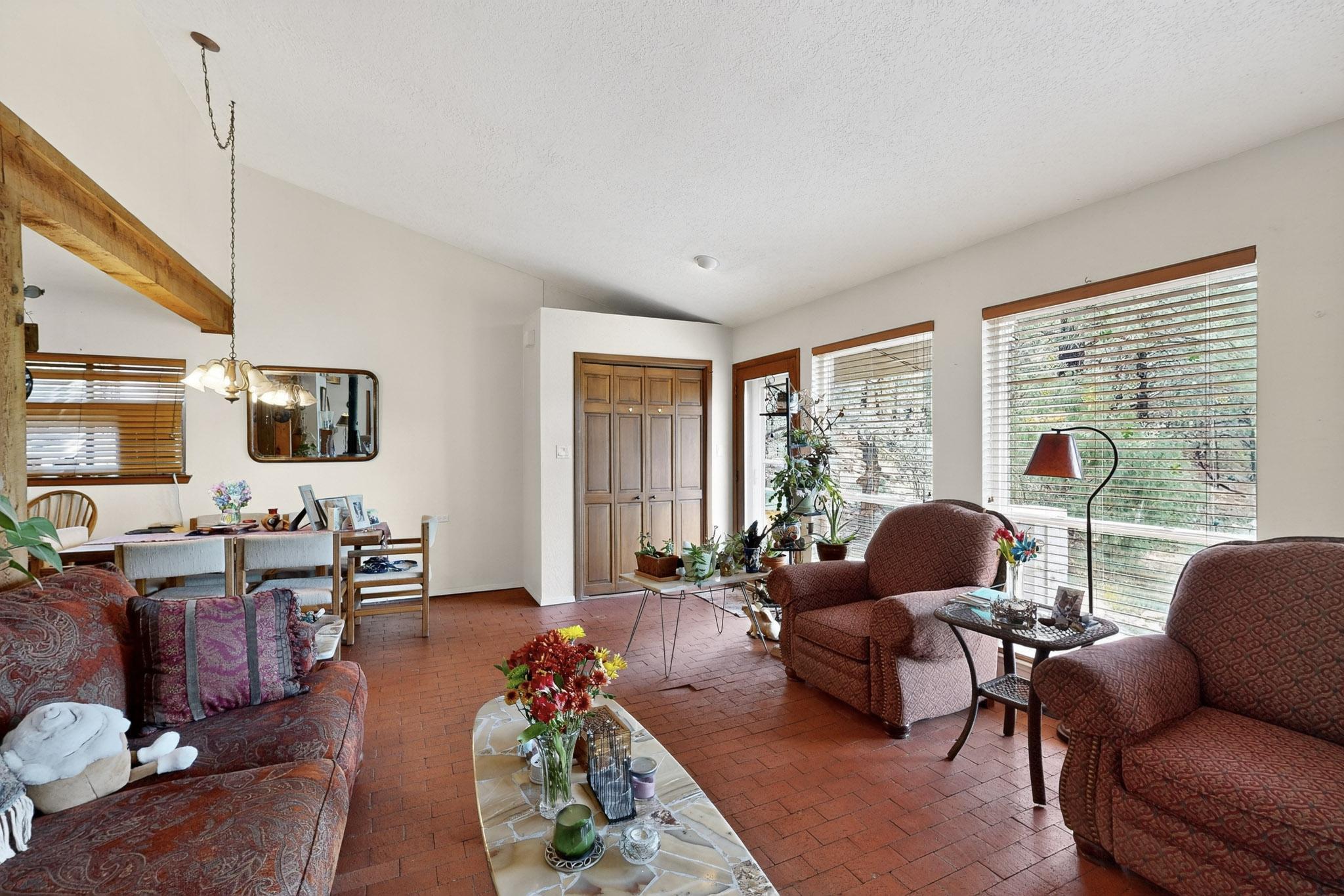 88 JUNIPER HILL Loop