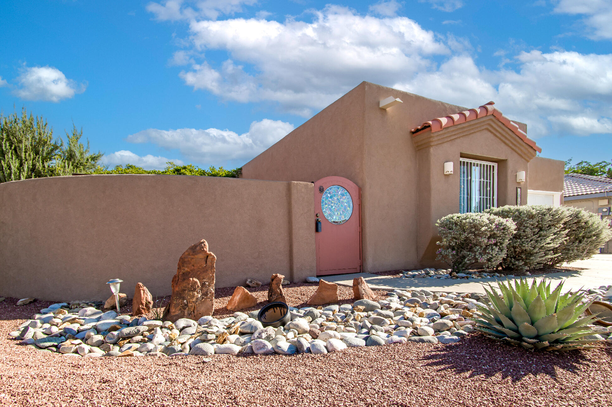 10120 ARROYO CREST Drive NW