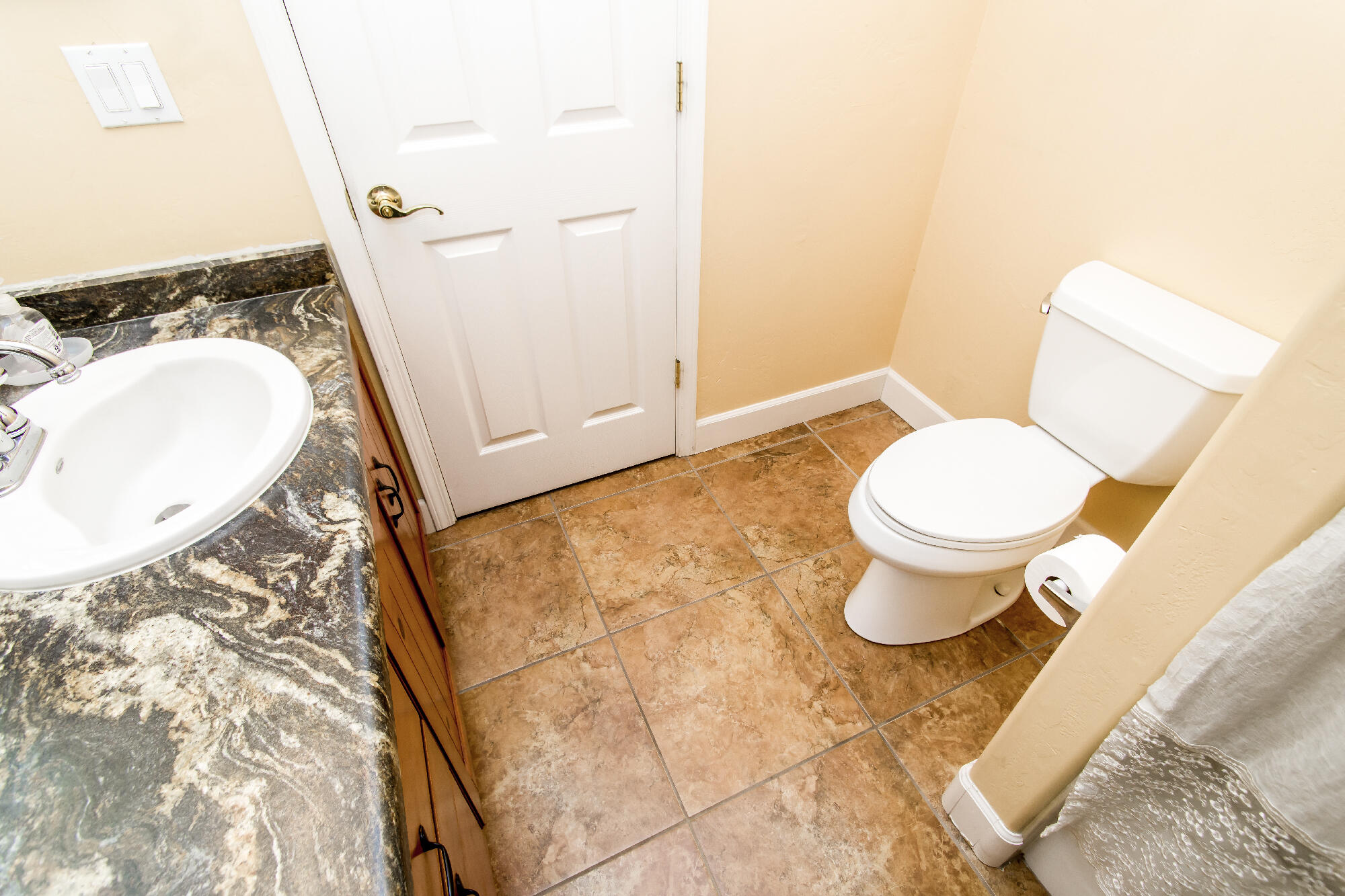 10120 ARROYO CREST Drive NW