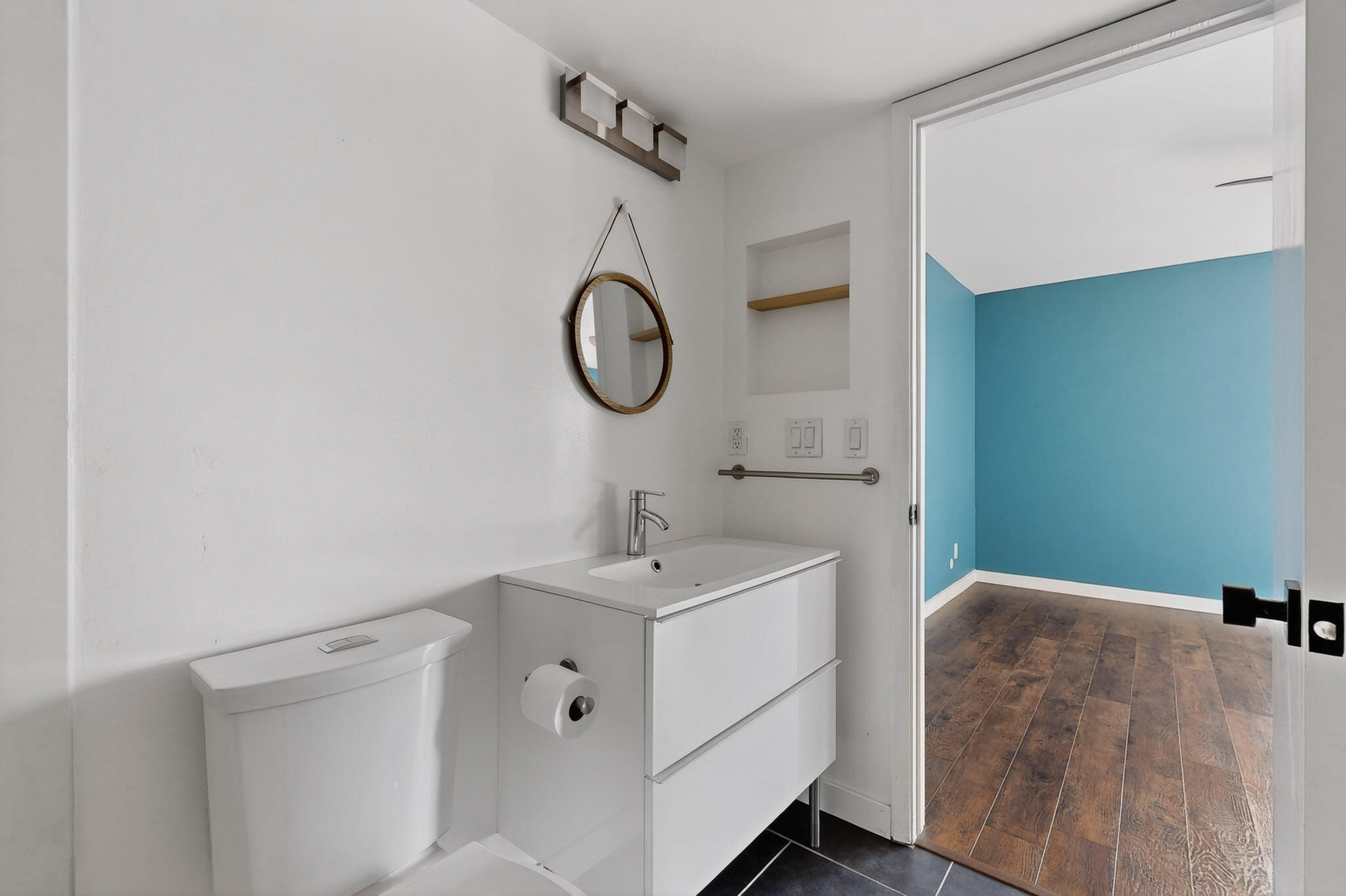 1601 PENNSYLVANIA Street NE A12