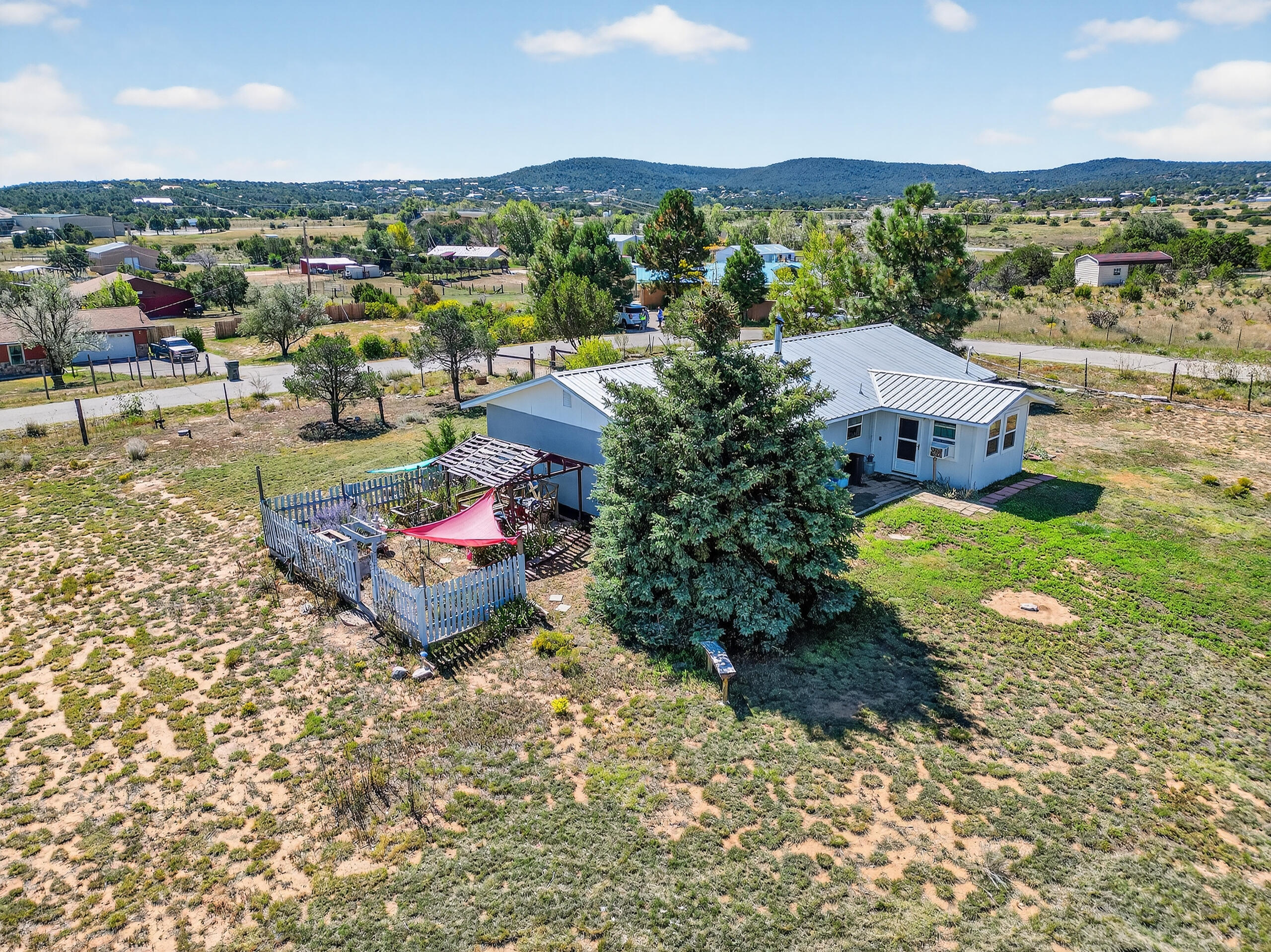 78 McCall Loop