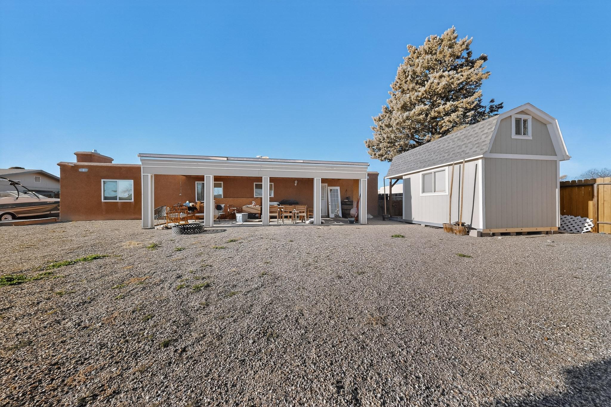 216 SPRING Drive SE