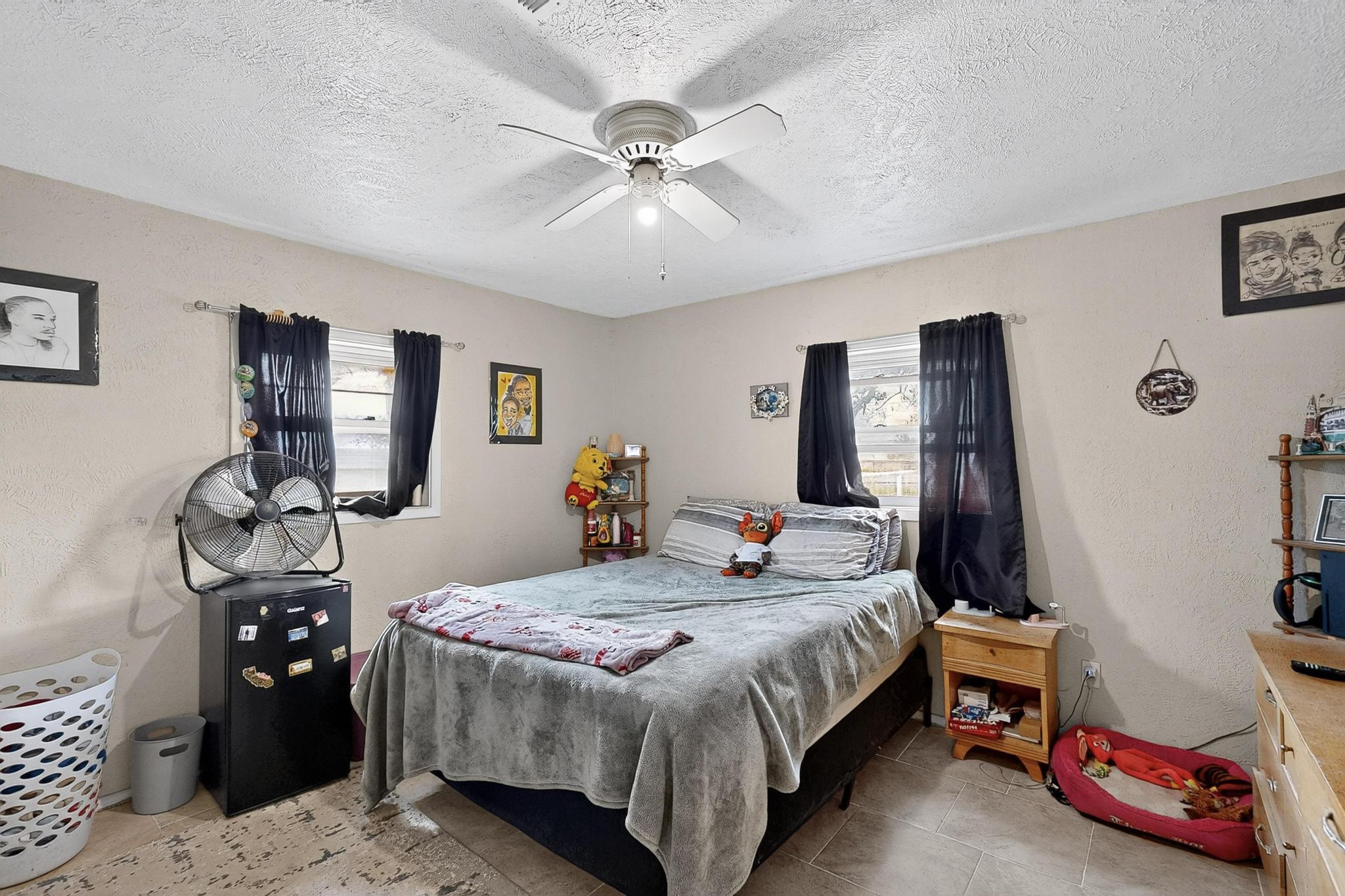 707 JARALES Road