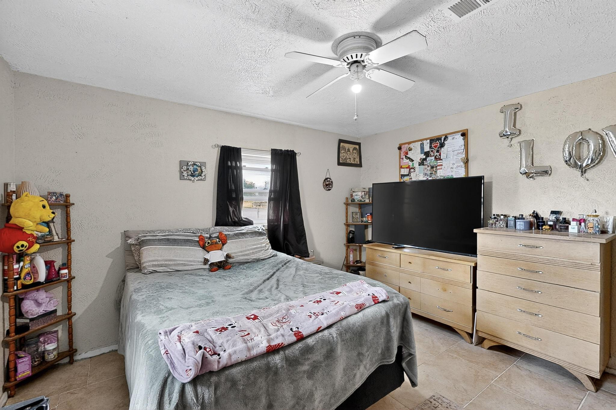 707 JARALES Road