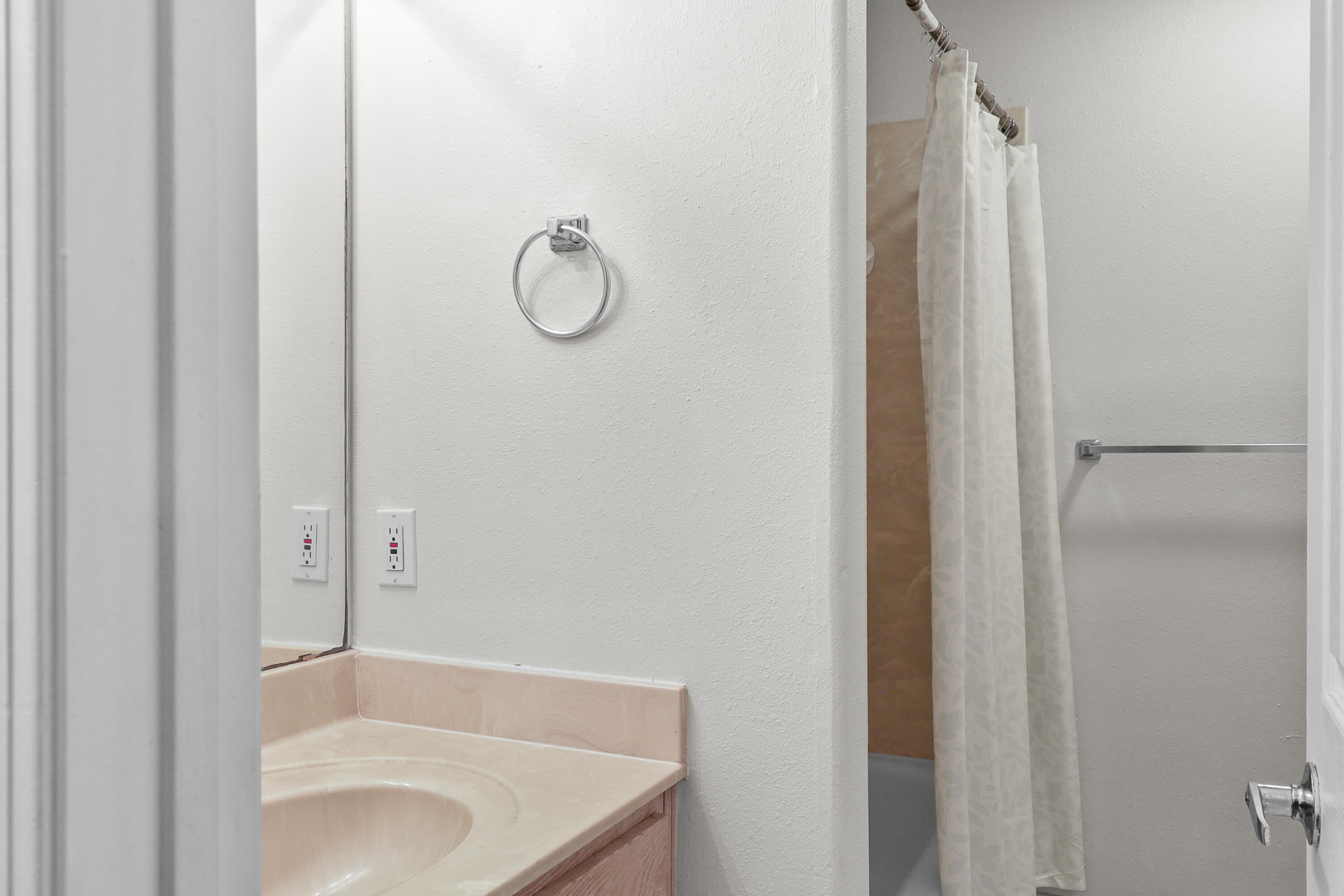 6535 TIERRA PRIETA Avenue NW