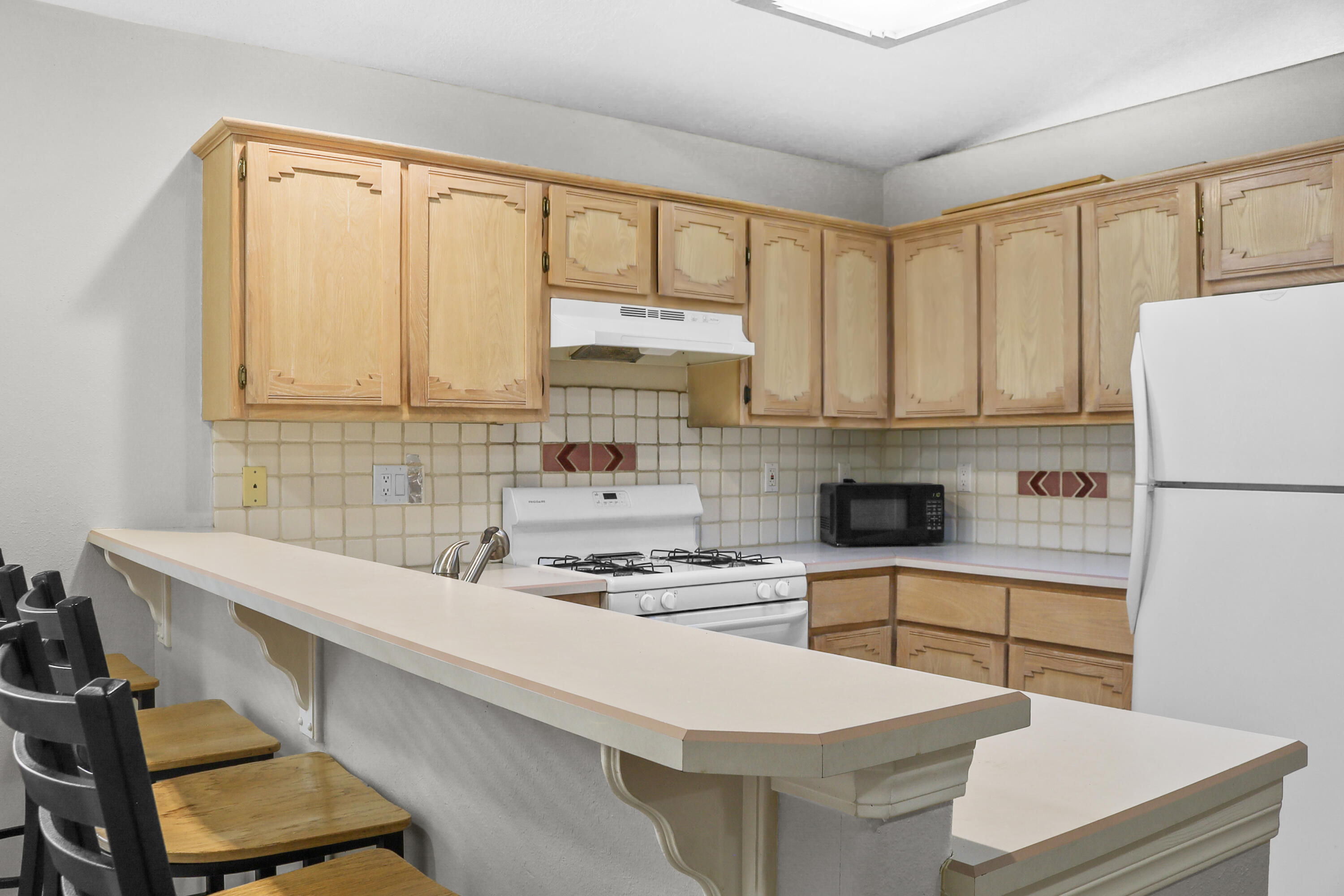 6535 TIERRA PRIETA Avenue NW