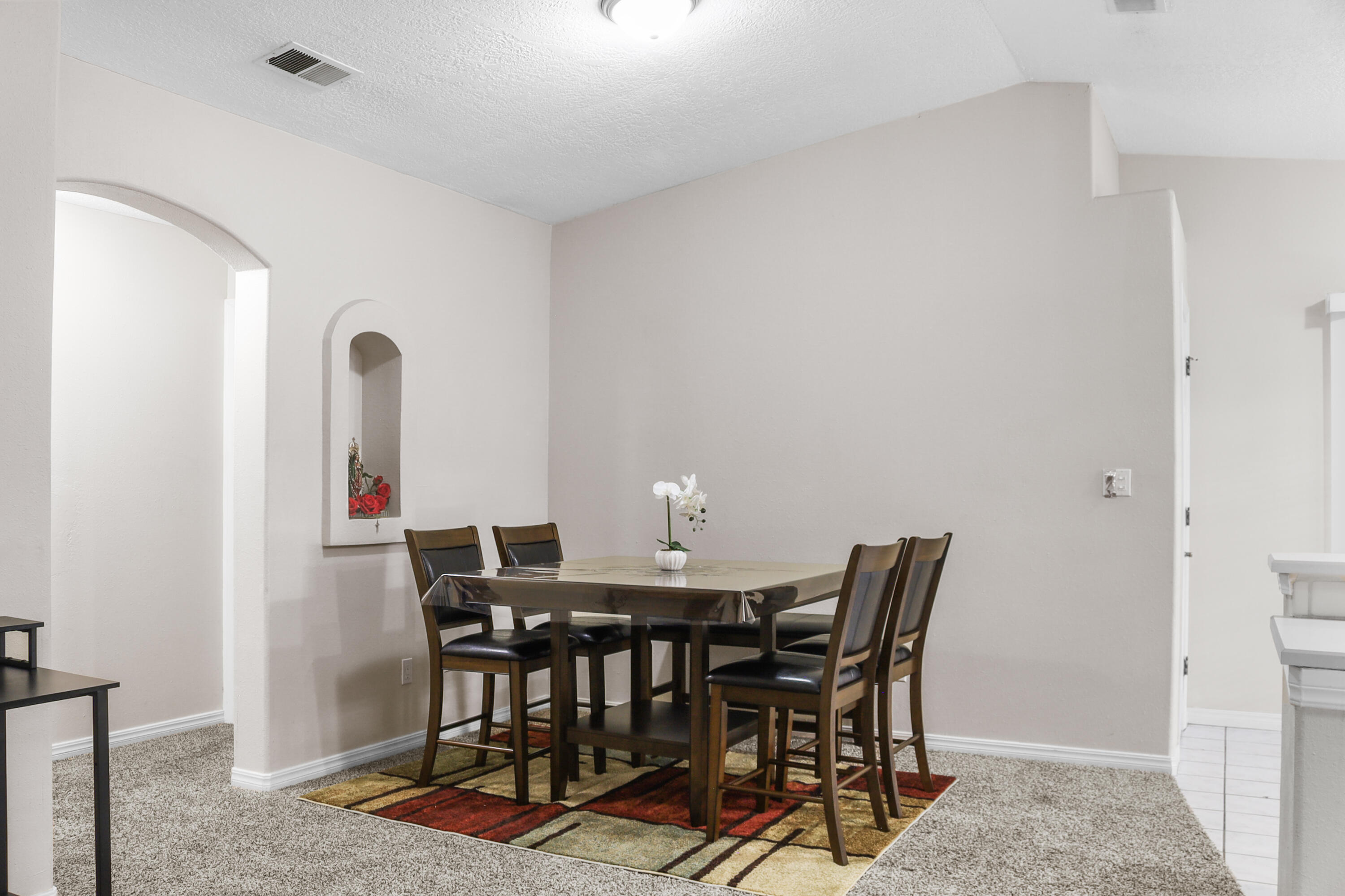 6535 TIERRA PRIETA Avenue NW