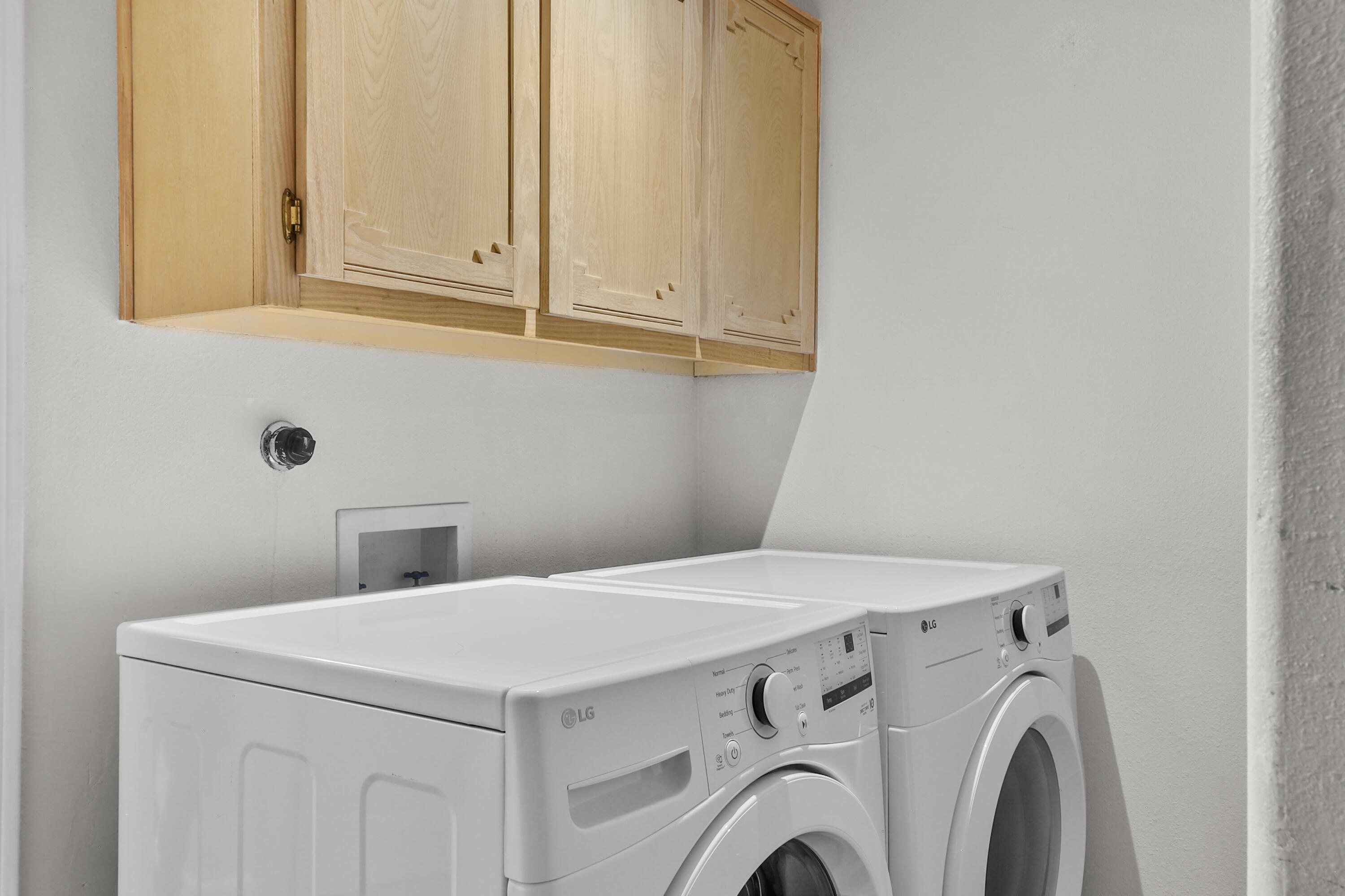 6535 TIERRA PRIETA Avenue NW