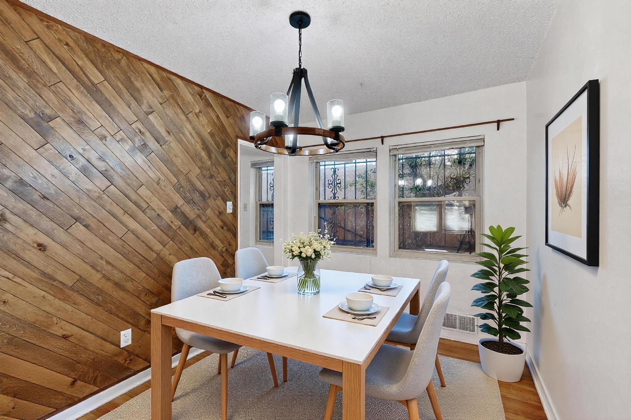 1405 SAN CARLOS Road SW 10