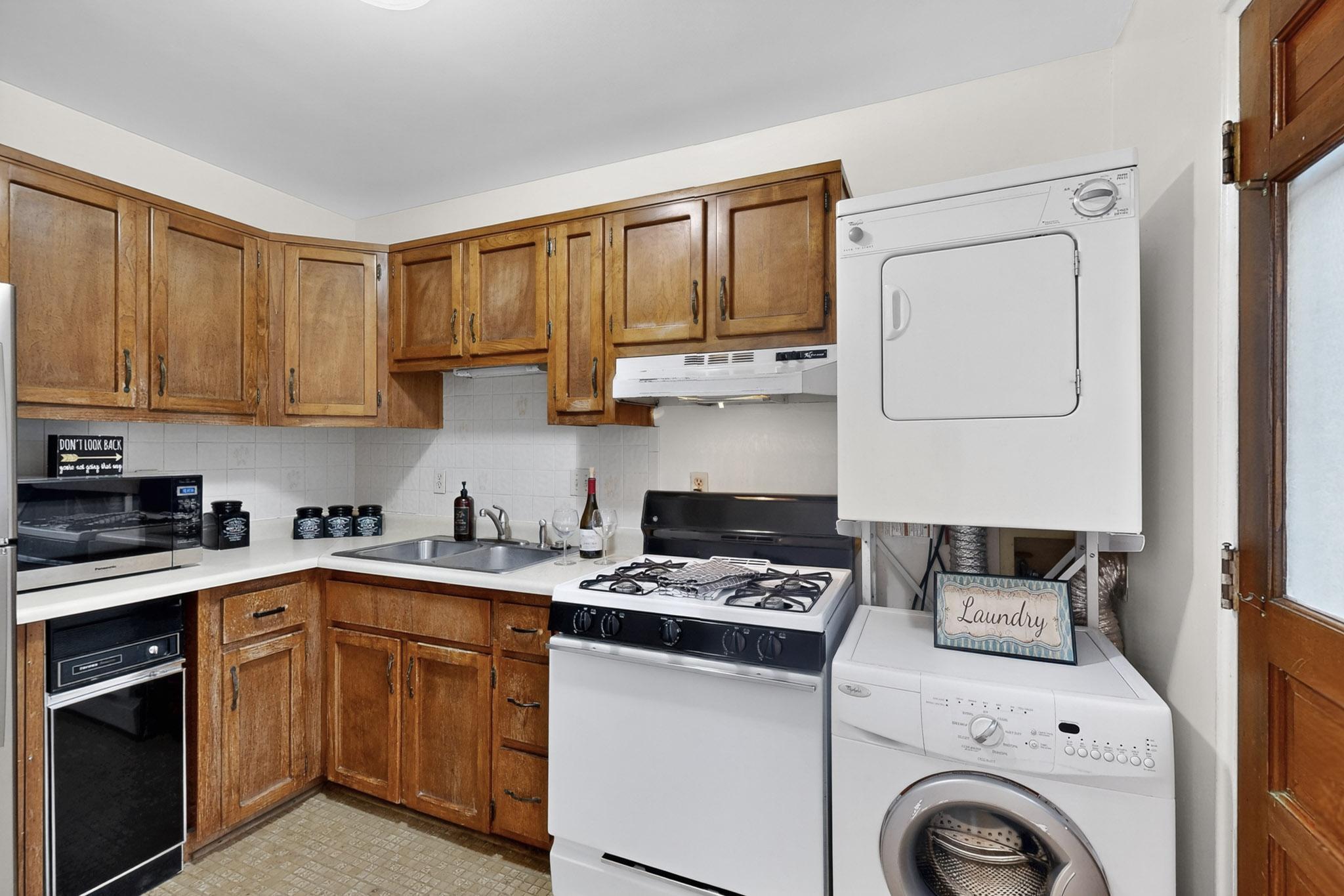 1405 SAN CARLOS Road SW 10