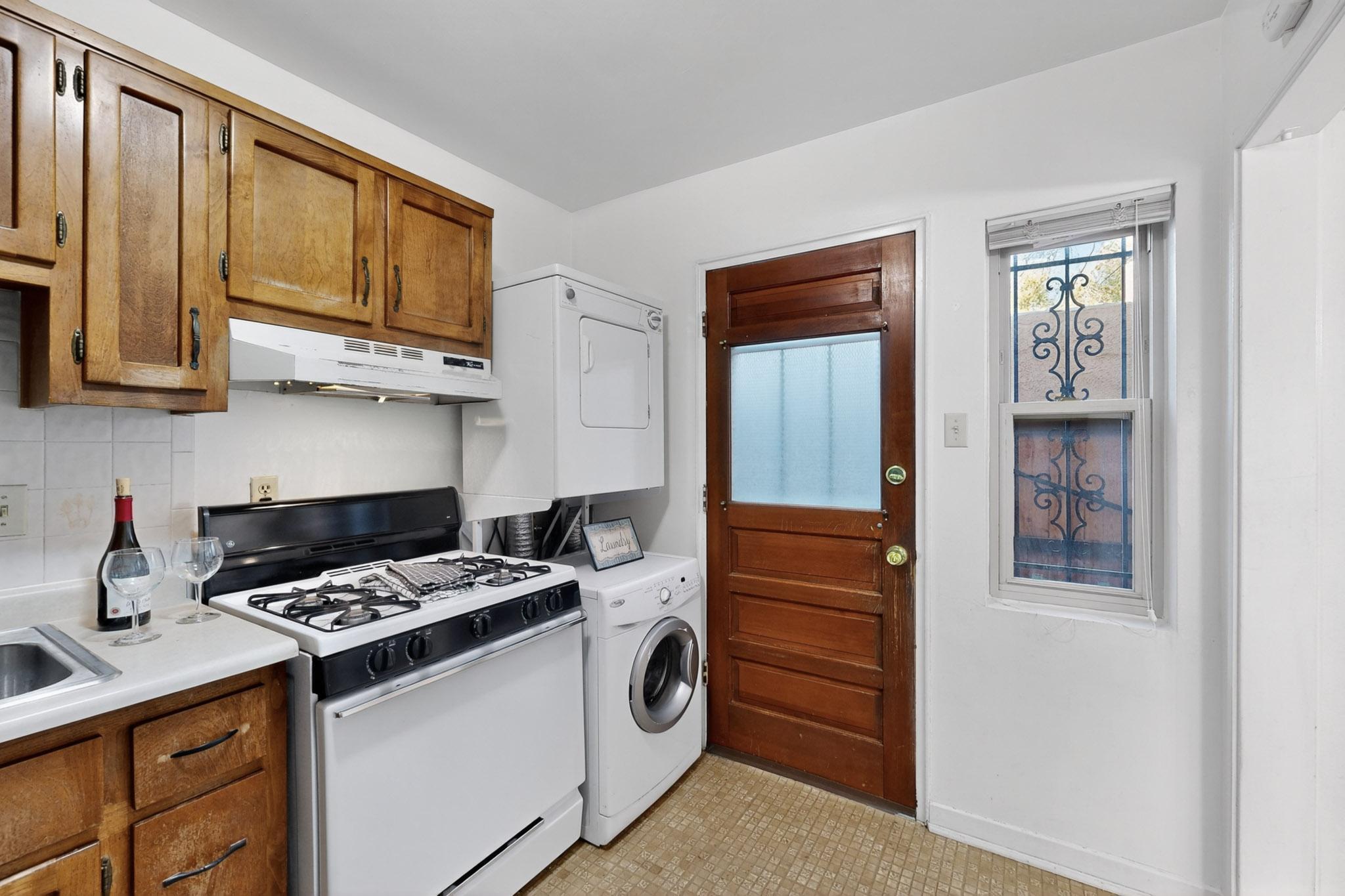 1405 SAN CARLOS Road SW 10