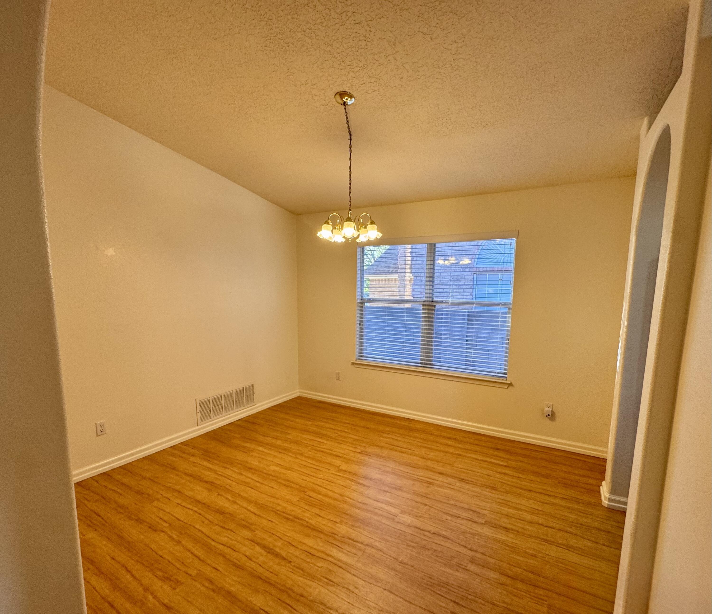 11227 HERMAN ROSER Avenue SE