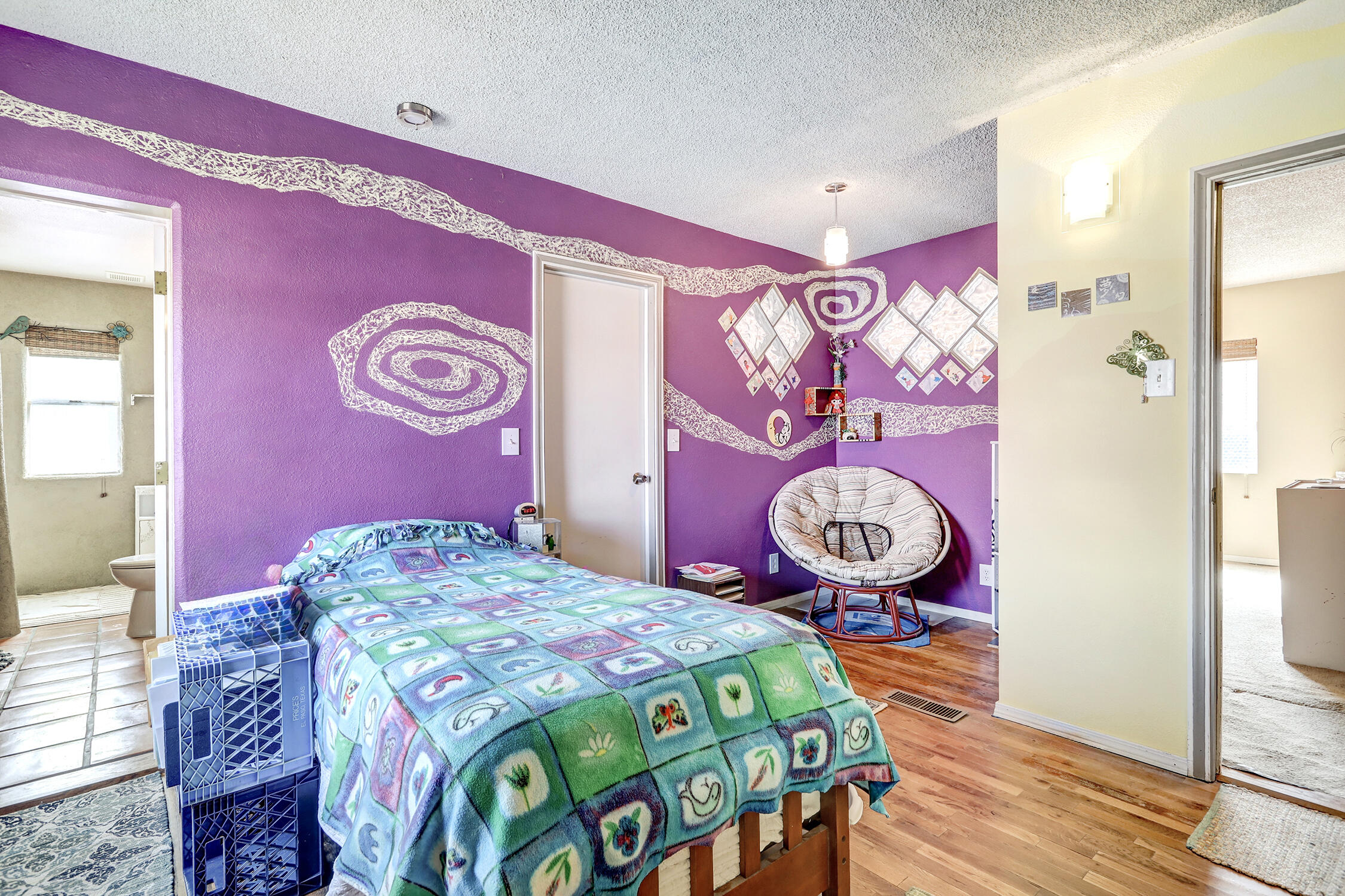 335 ALCAZAR Street NE