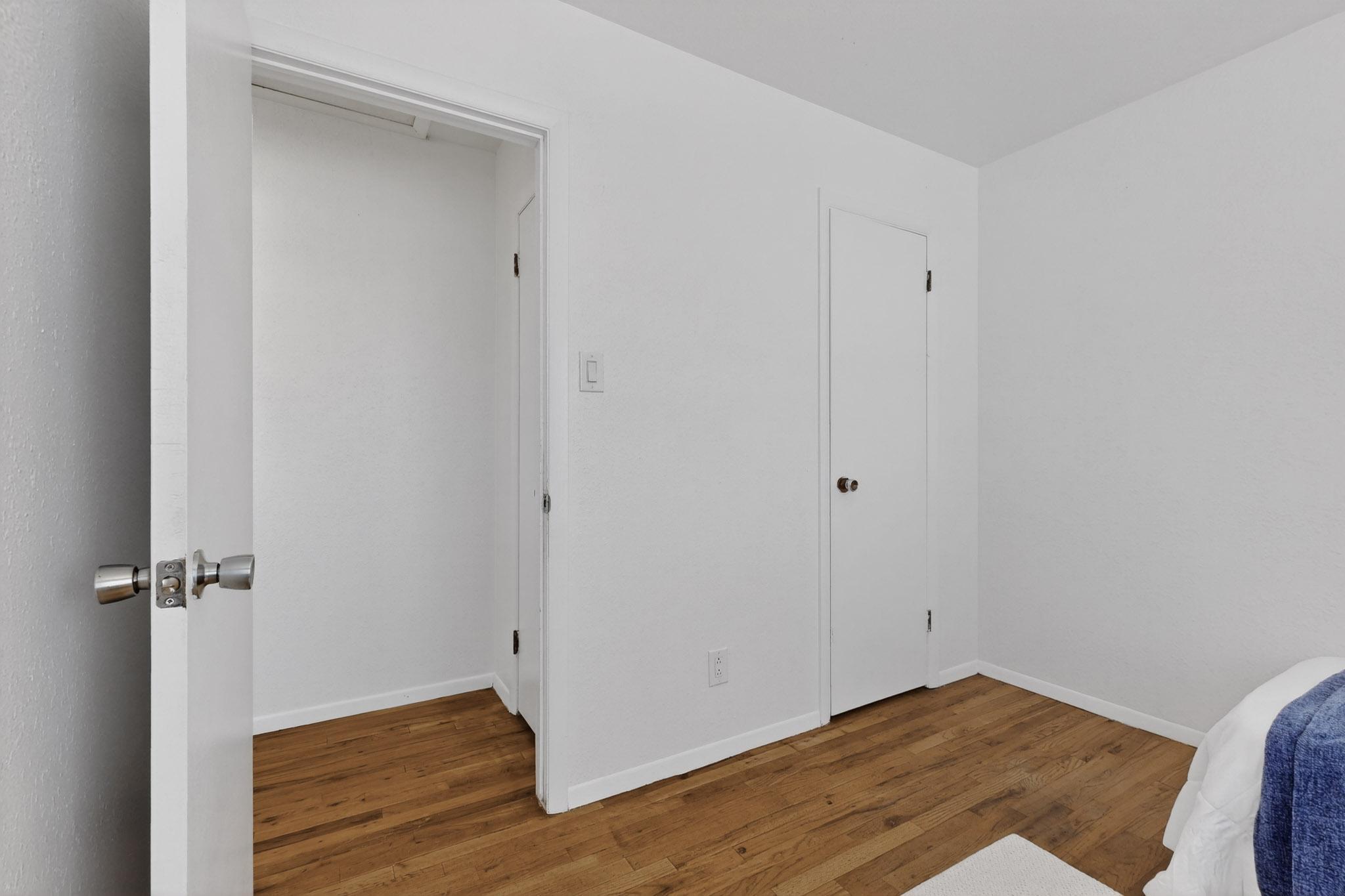 2904 June Street NE
