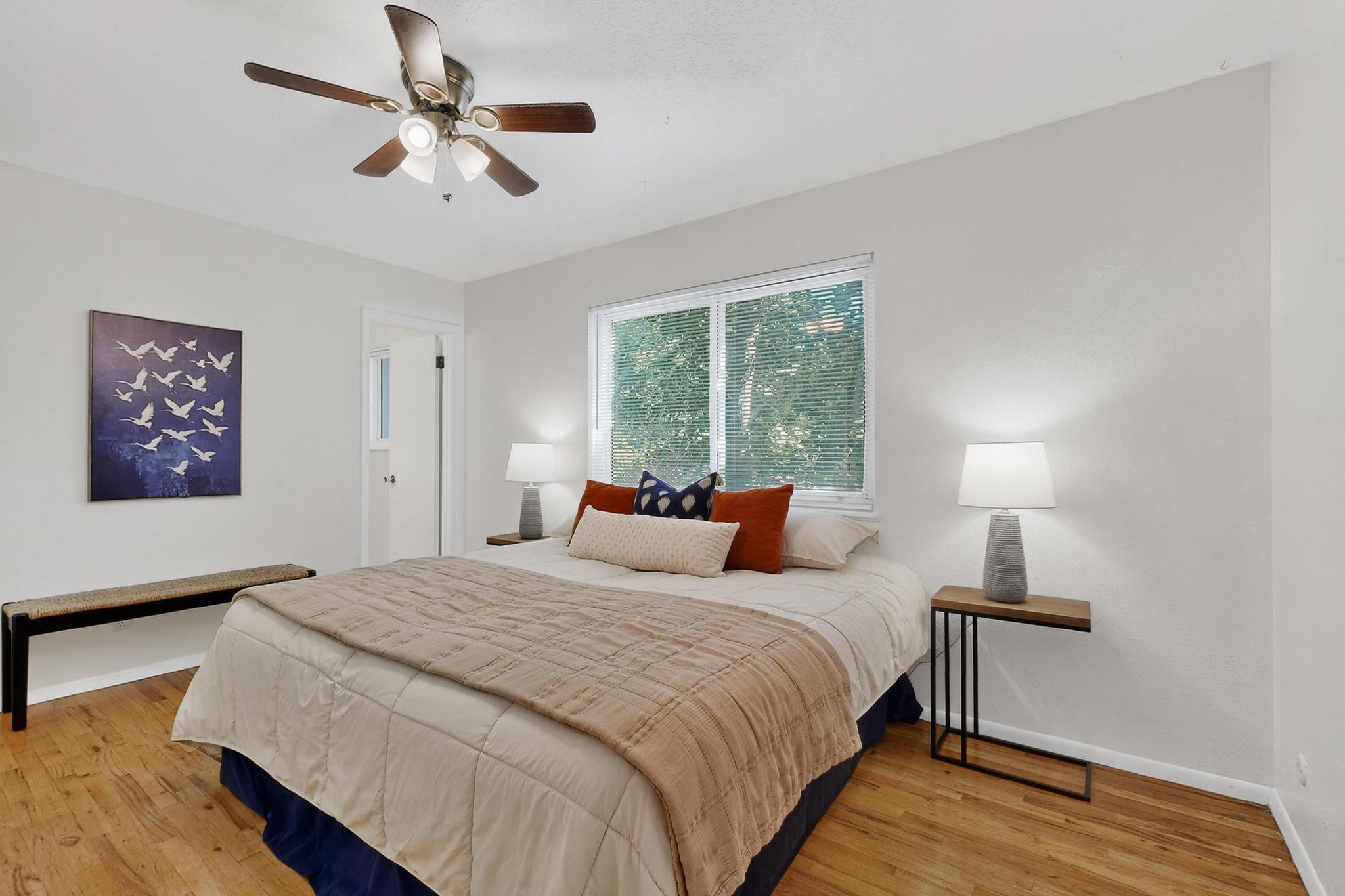 2904 June Street NE