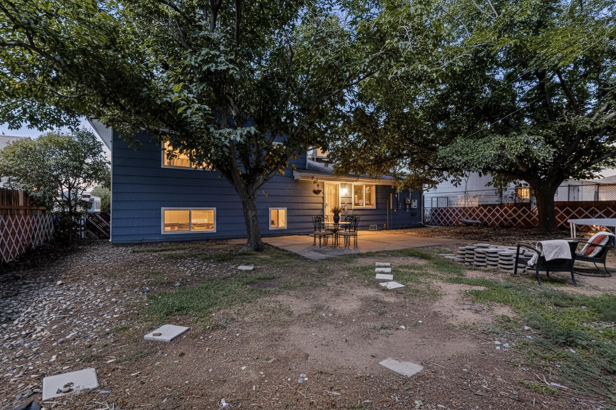 2904 June Street NE