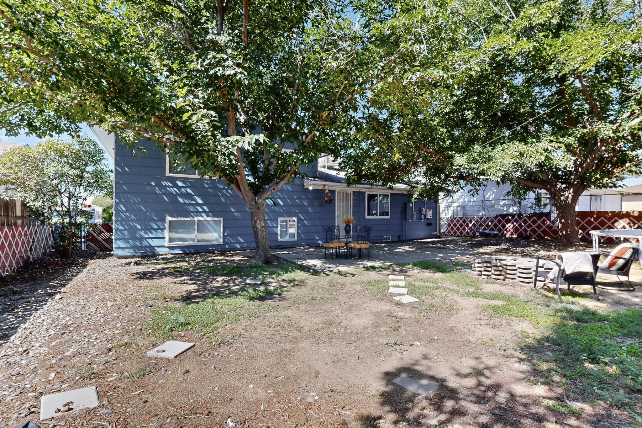 2904 June Street NE