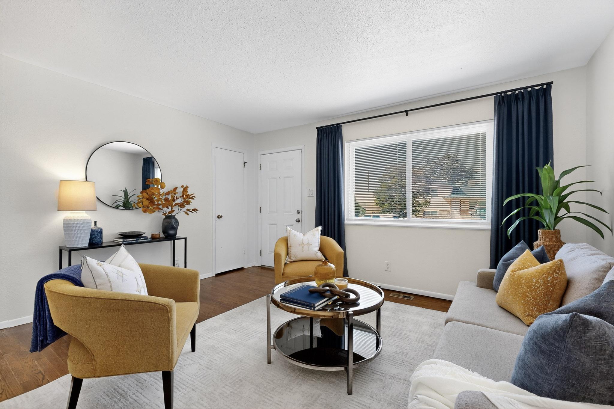 2904 June Street NE