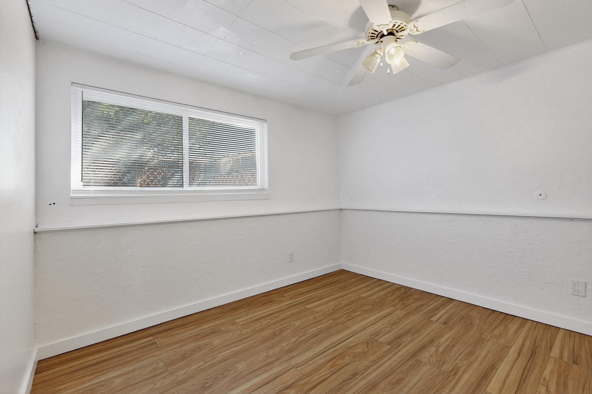 2904 June Street NE