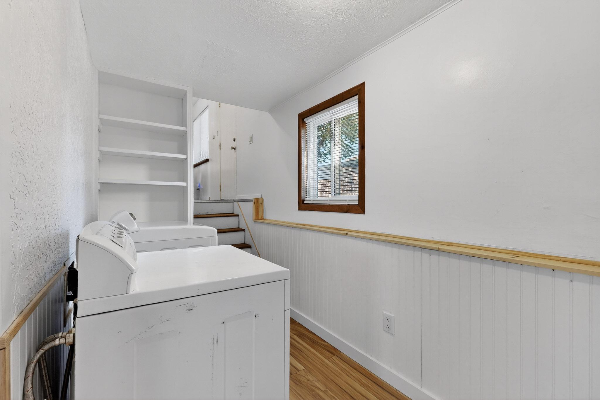 2904 June Street NE