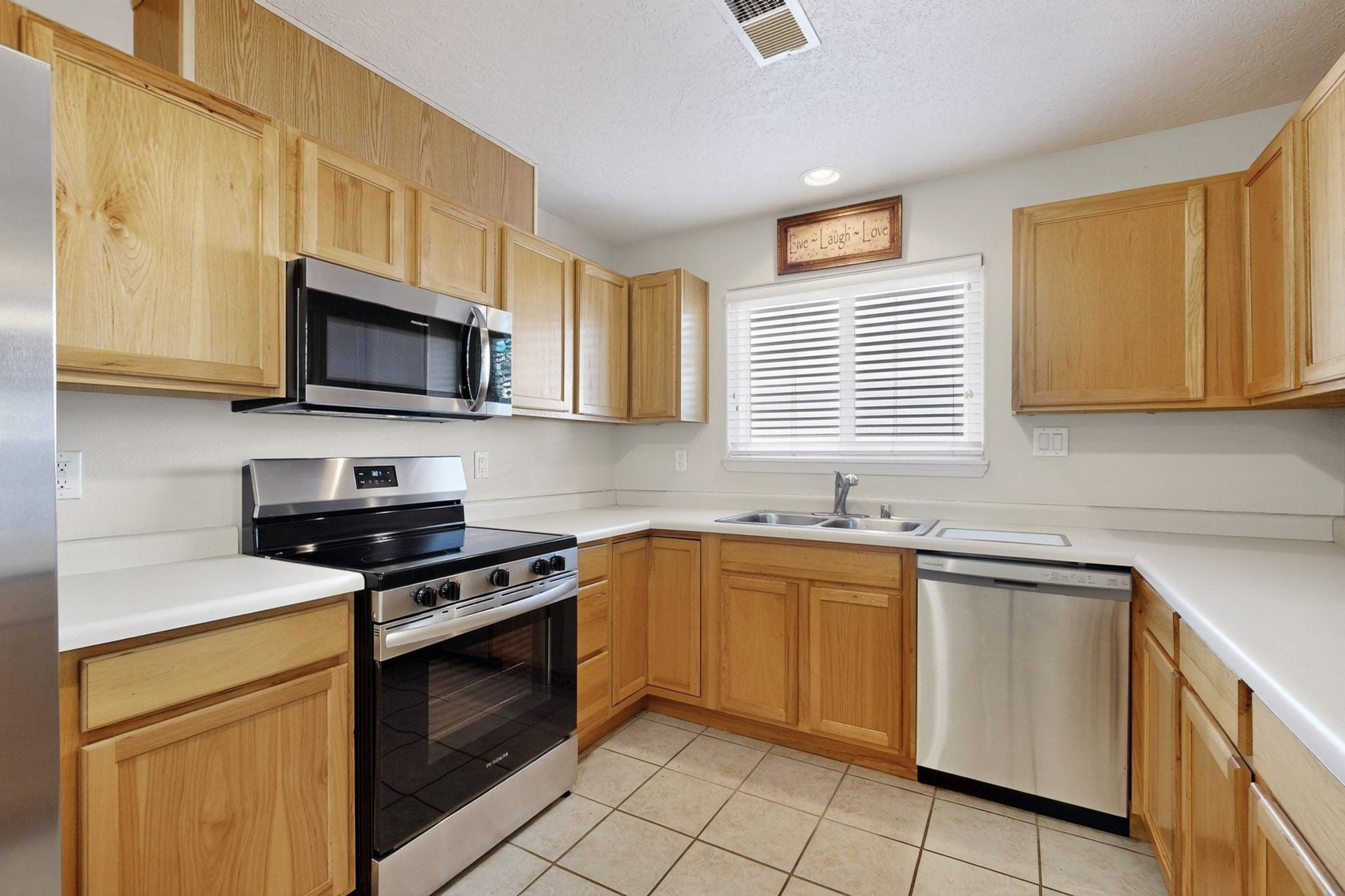 9300 GUTIERREZ Road NE