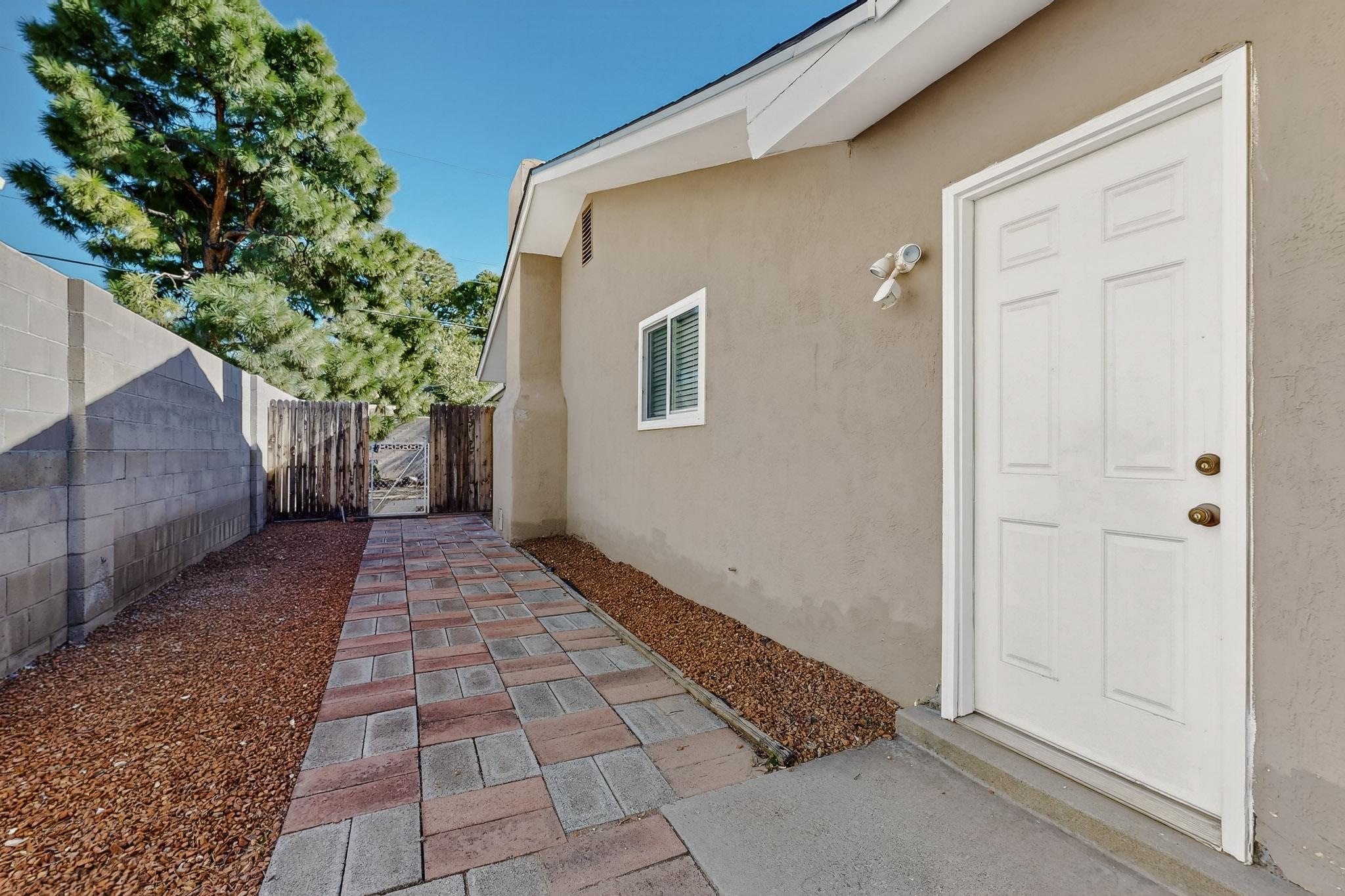 9300 GUTIERREZ Road NE