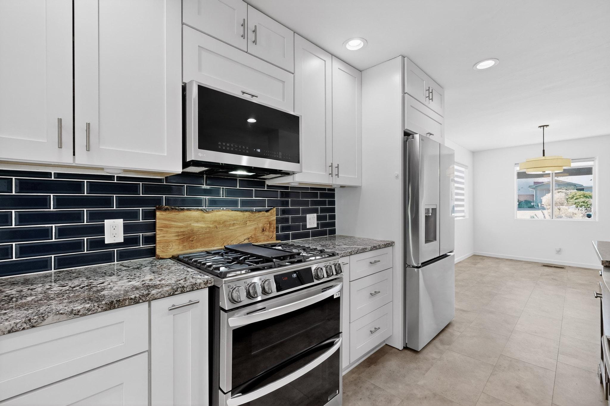 5109 ROYENE Avenue NE