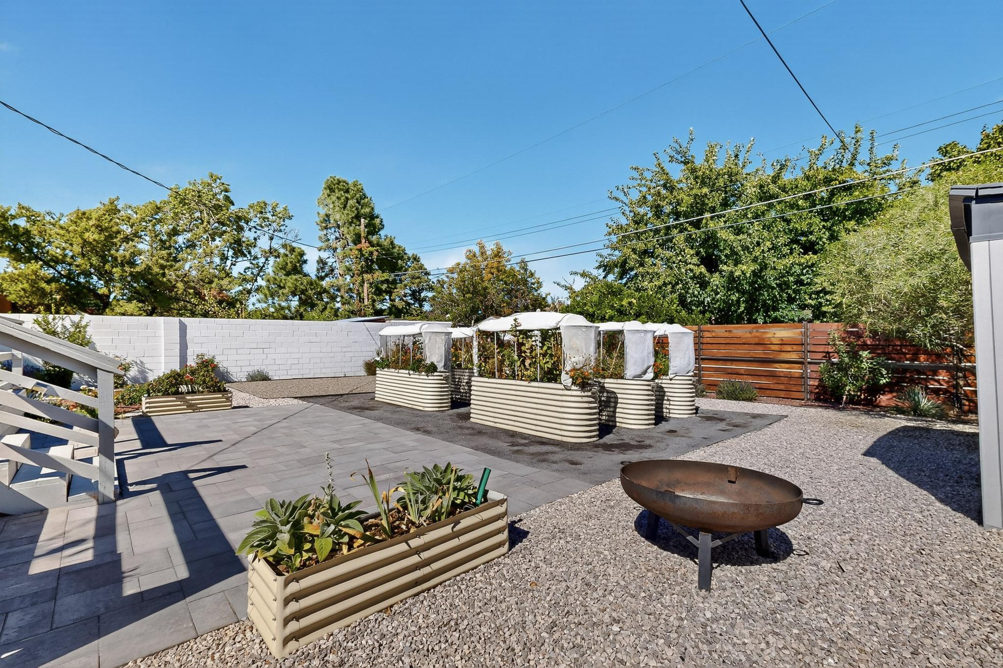 5109 ROYENE Avenue NE