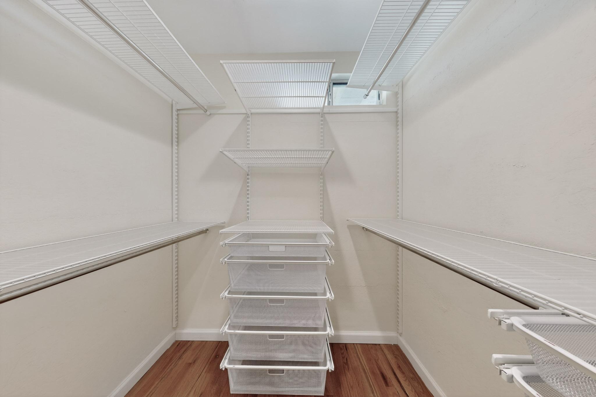 5109 ROYENE Avenue NE