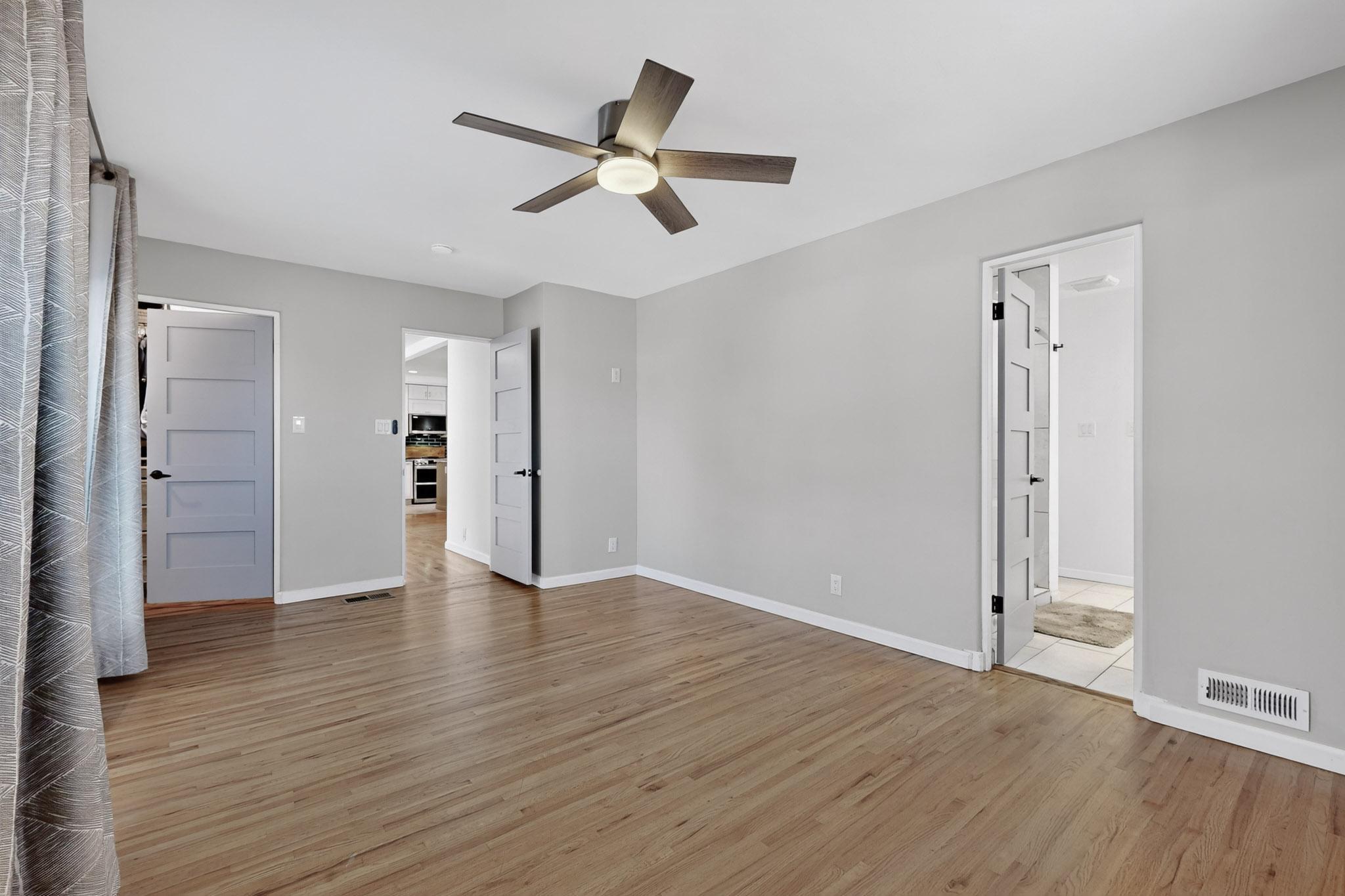 5109 ROYENE Avenue NE