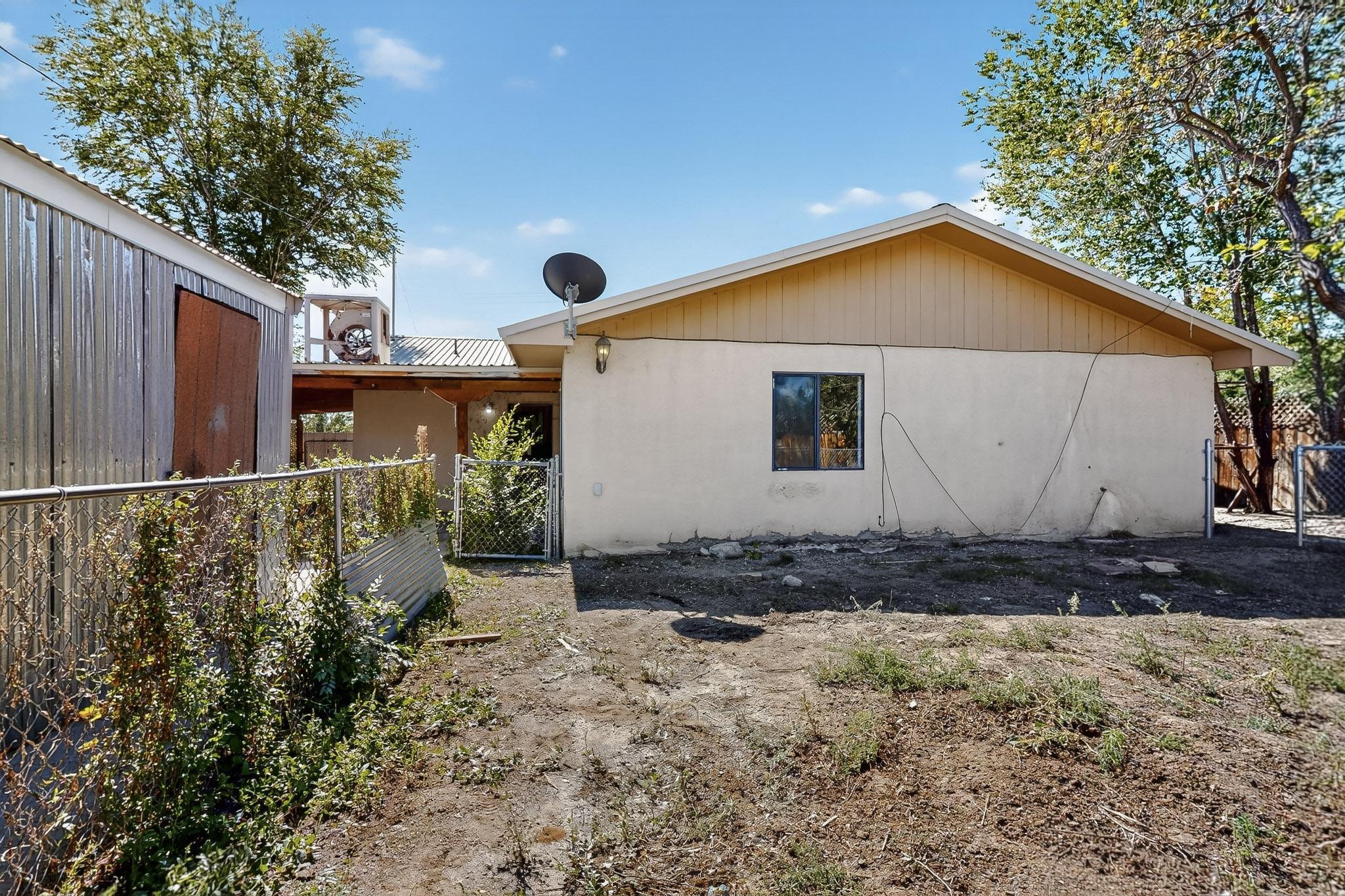 1212 DIDIER Avenue