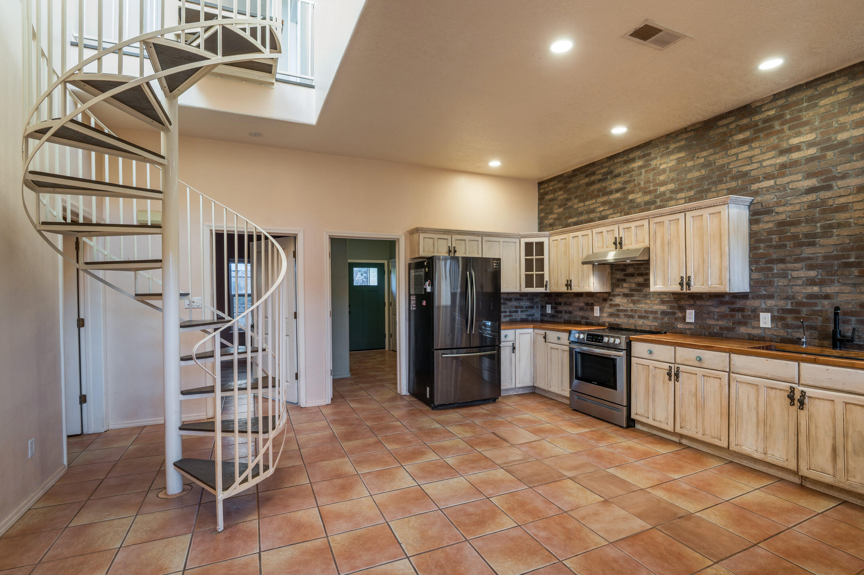 36 ARROWHEAD Trail
