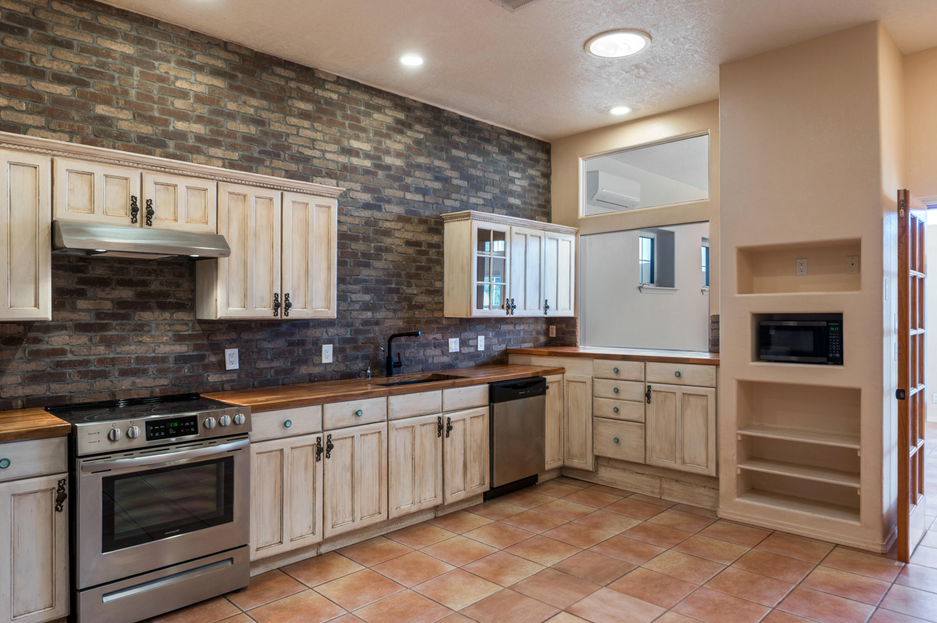 36 ARROWHEAD Trail
