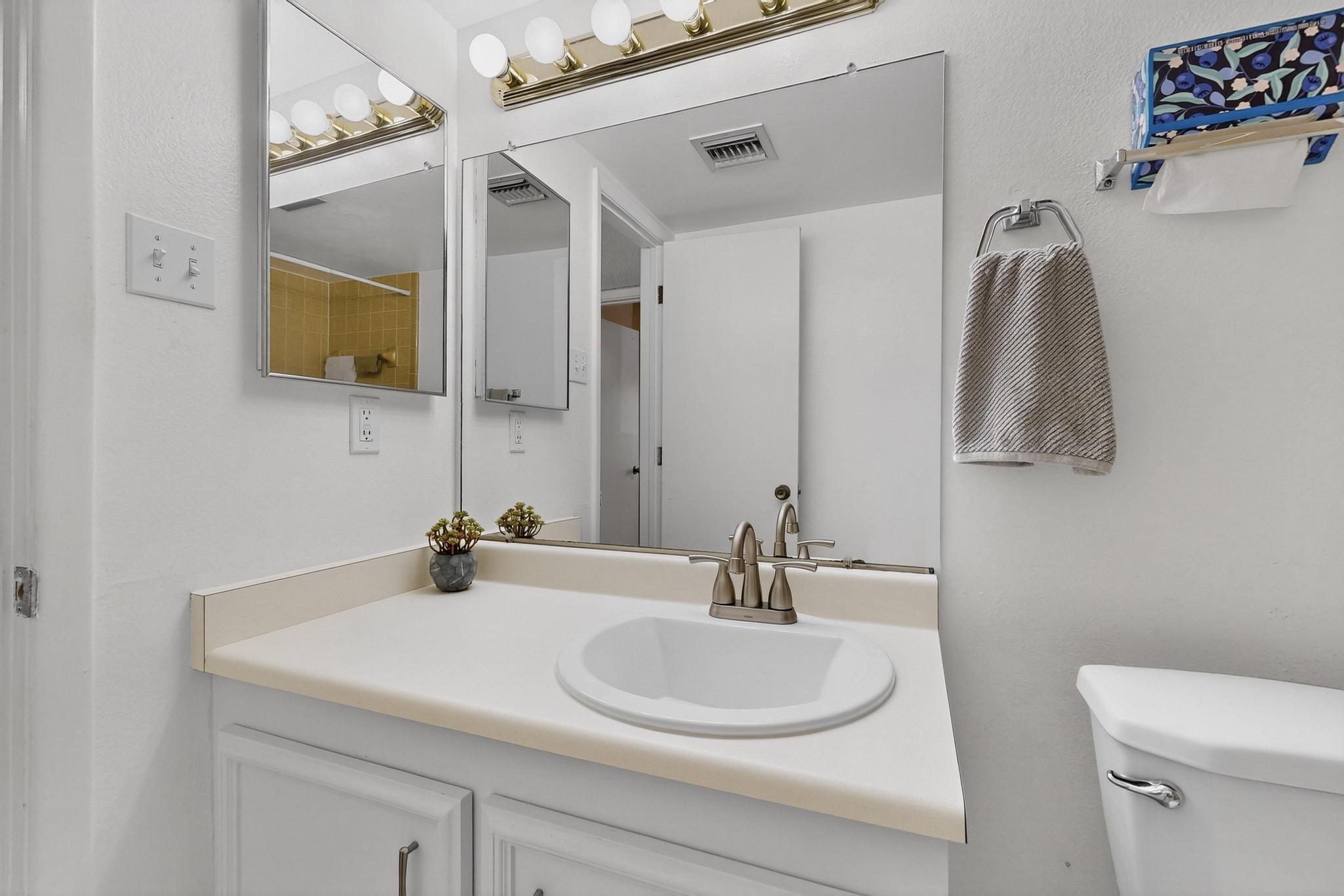 1344 GRANDE Boulevard SE D