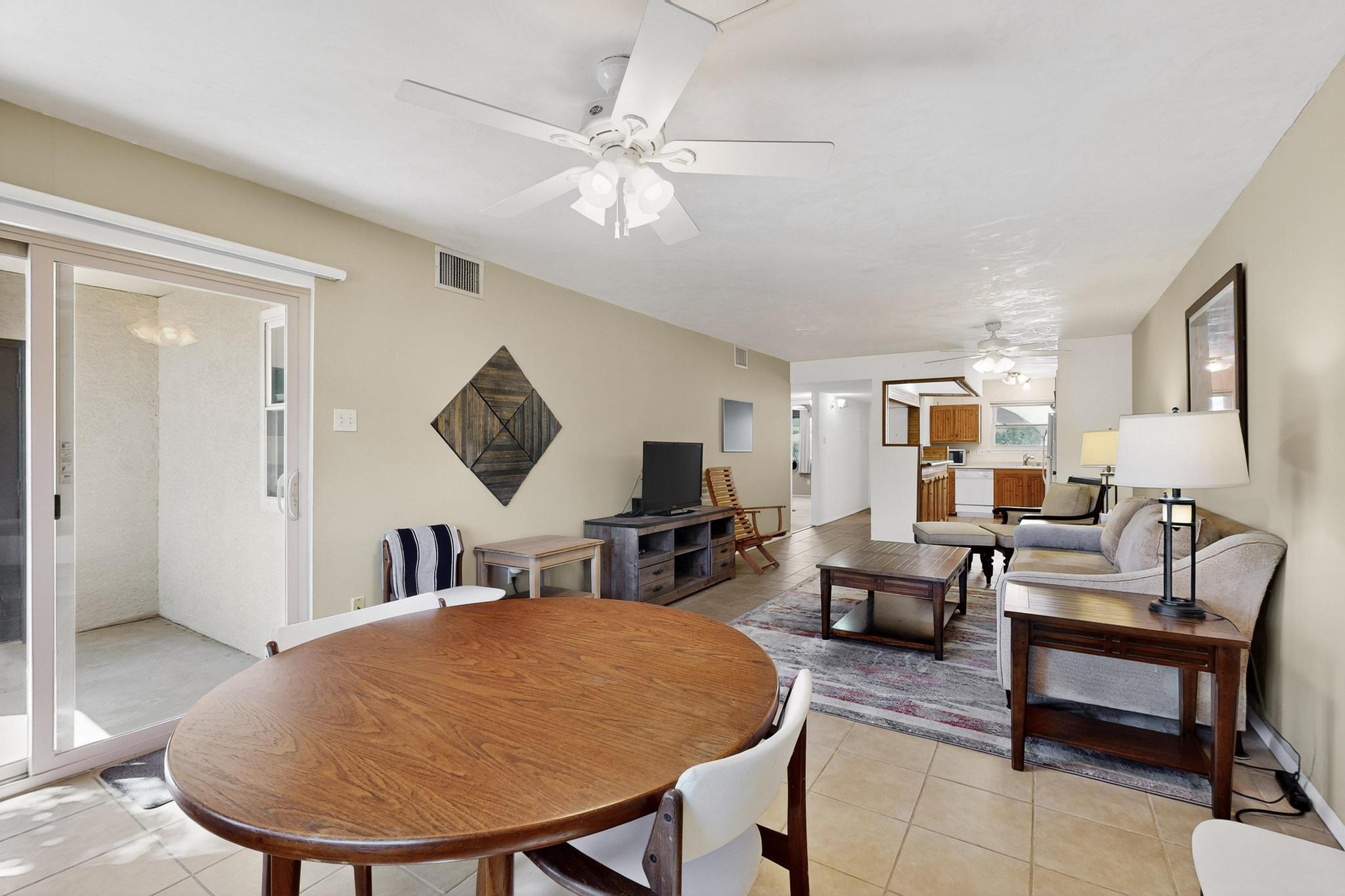 1344 GRANDE Boulevard SE D