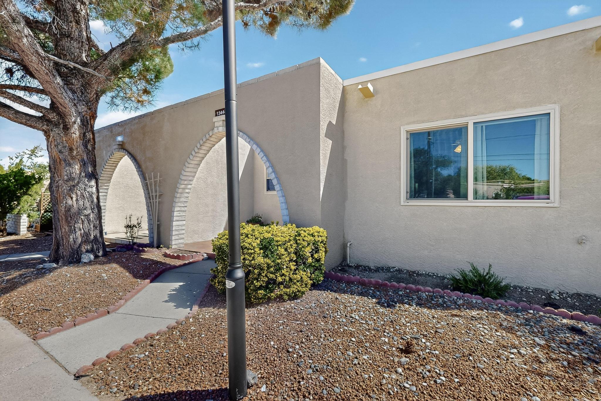 1344 GRANDE Boulevard SE D