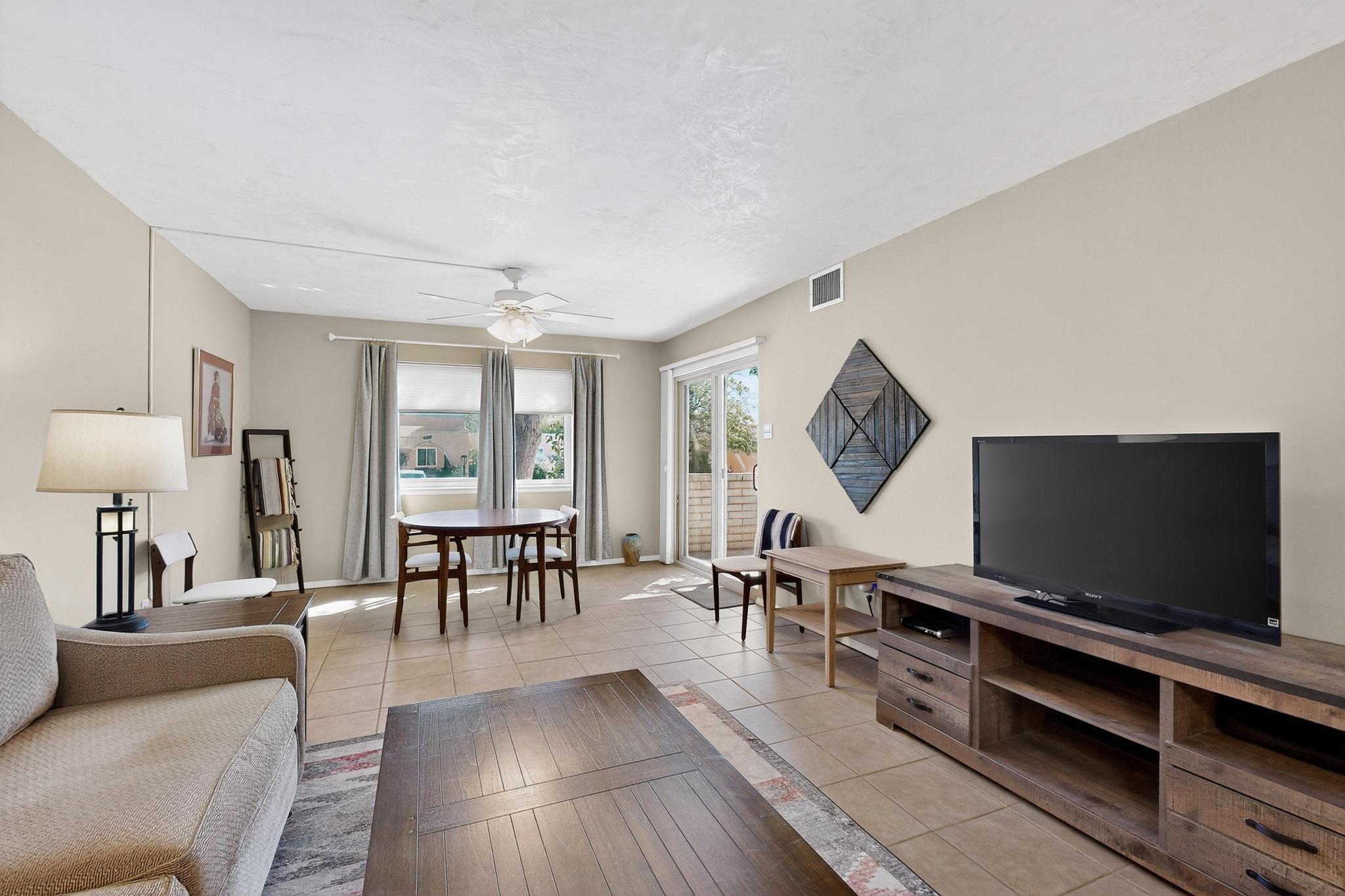 1344 GRANDE Boulevard SE D