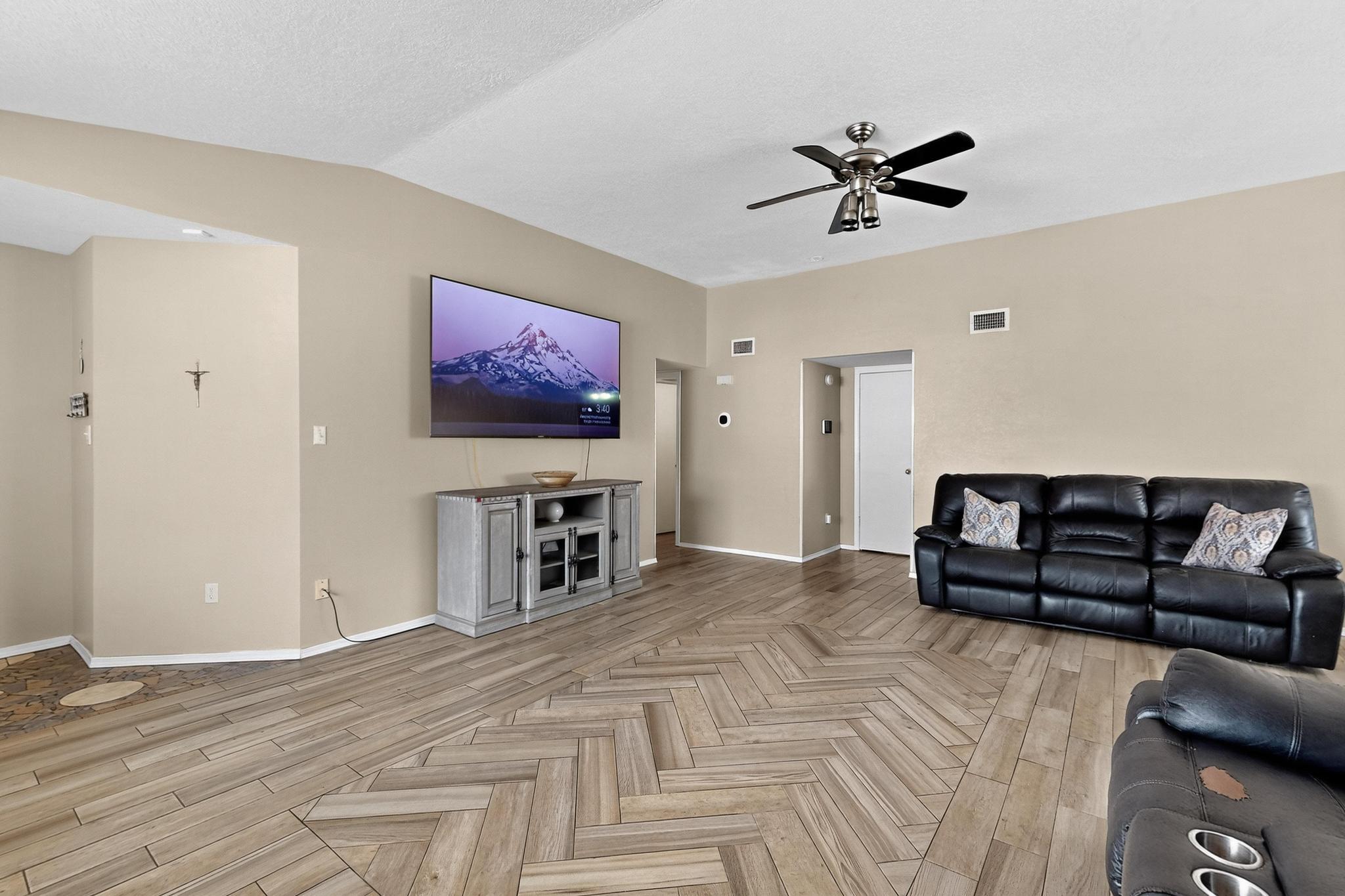 5401 CROWN RIDGE Road NW