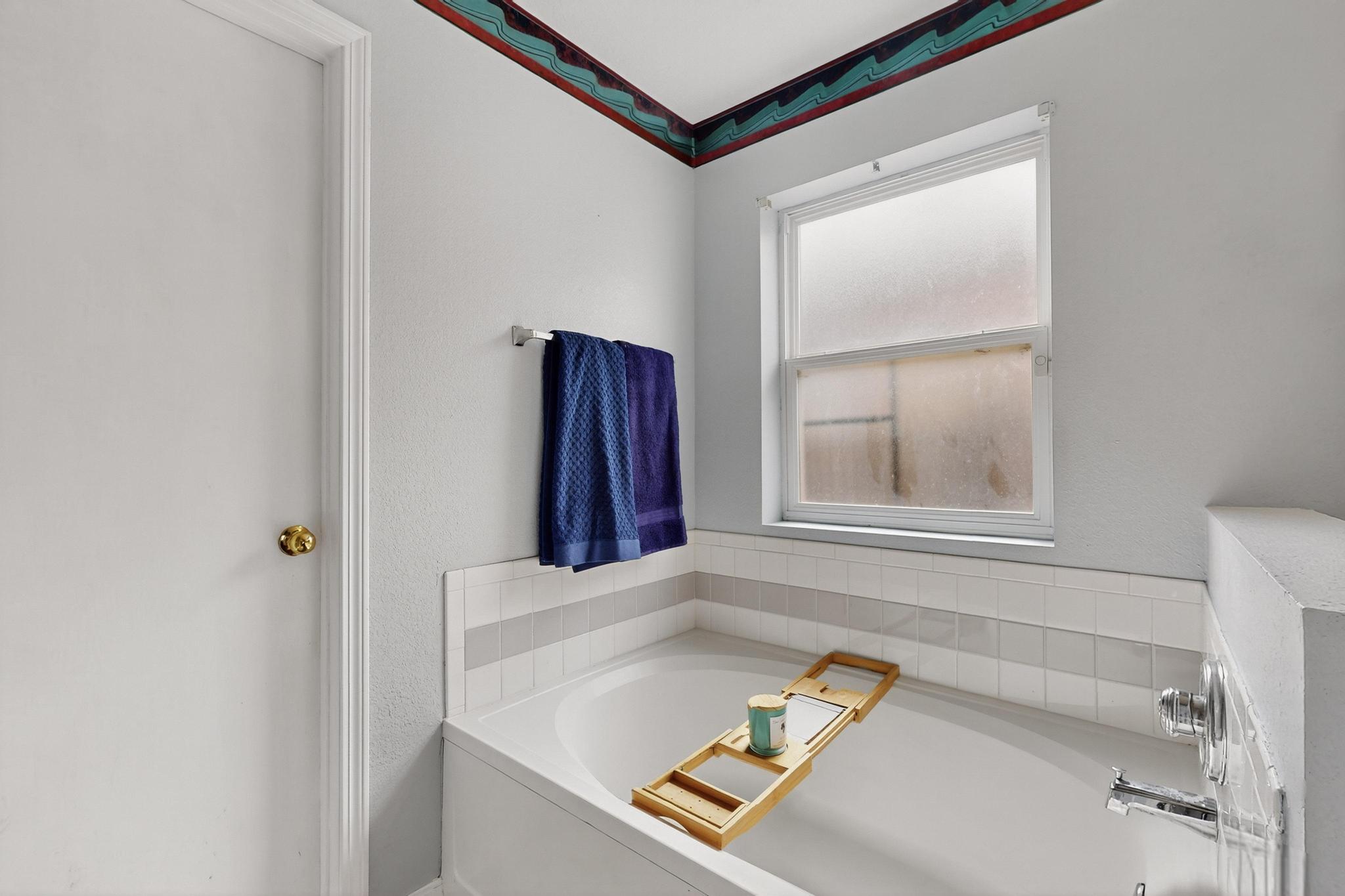 5401 CROWN RIDGE Road NW