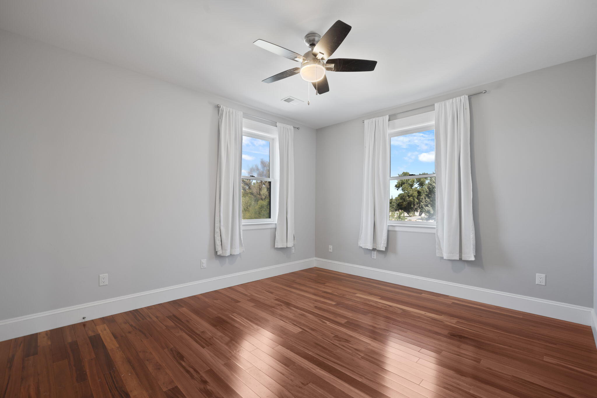 520 CAMINO DE SUERTE NW