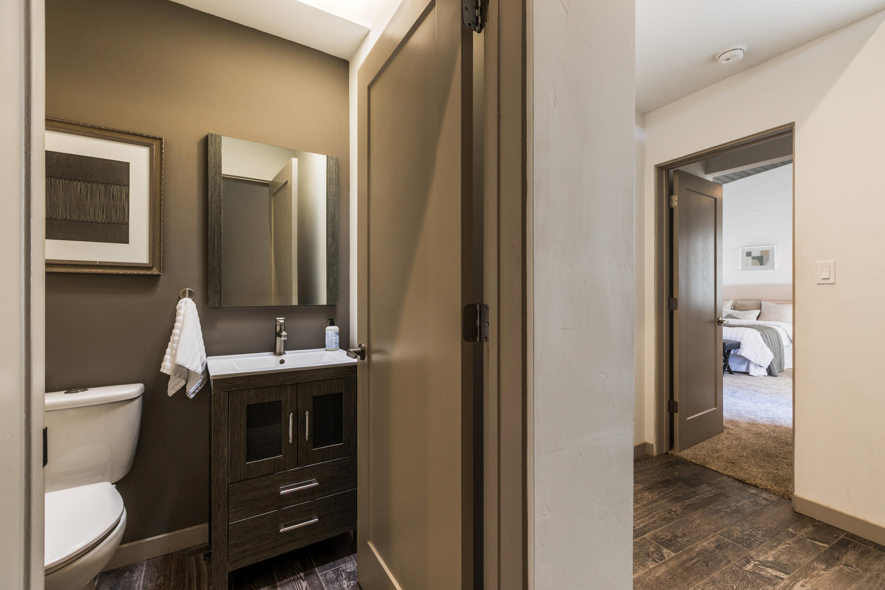 4842 Guadalupe Trail NW C