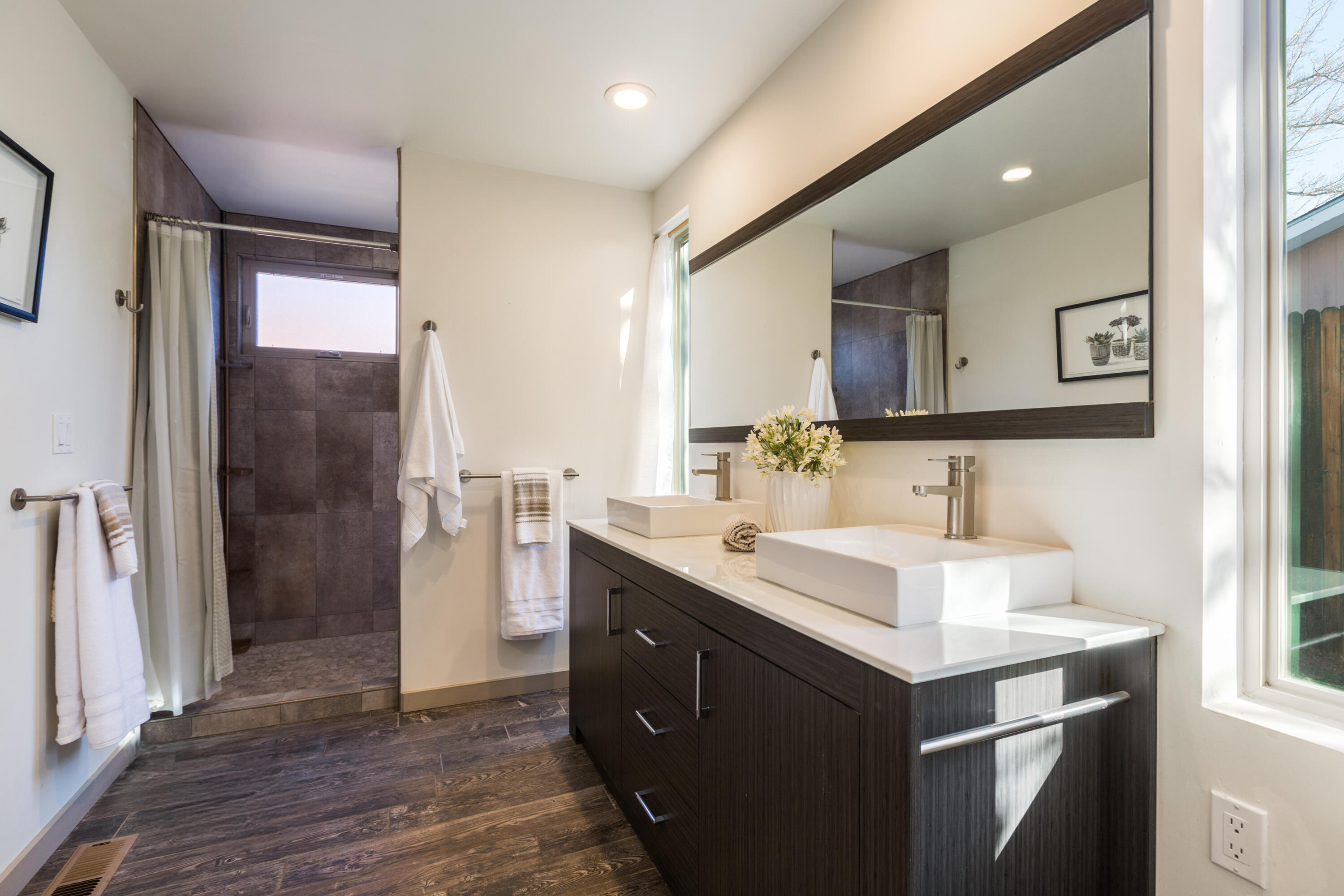 4842 Guadalupe Trail NW C