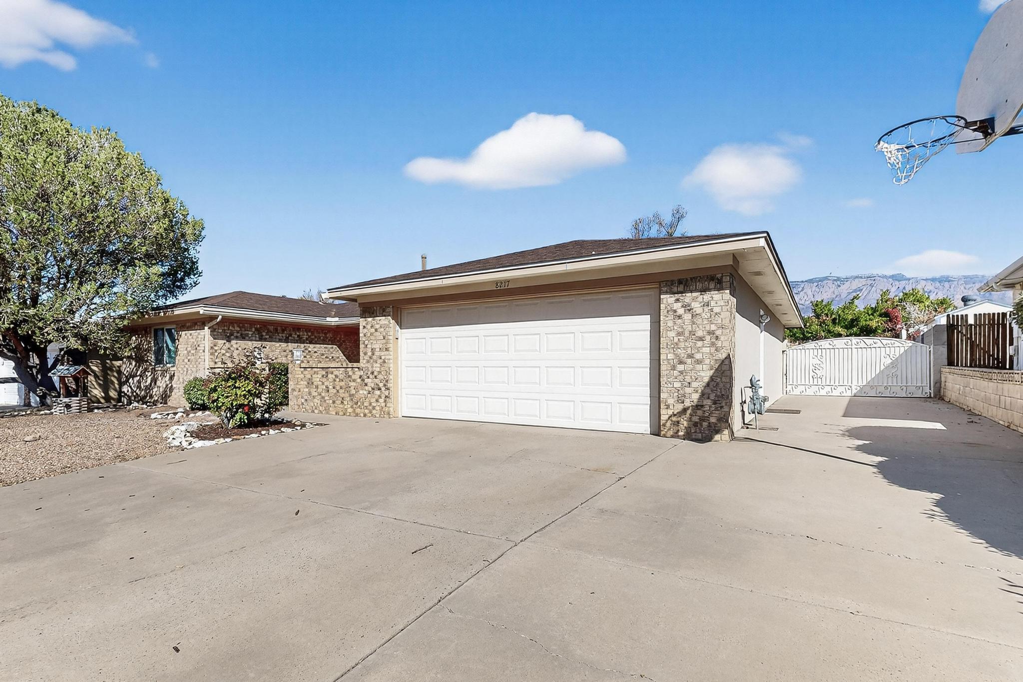 8217 COLFAX Avenue NE