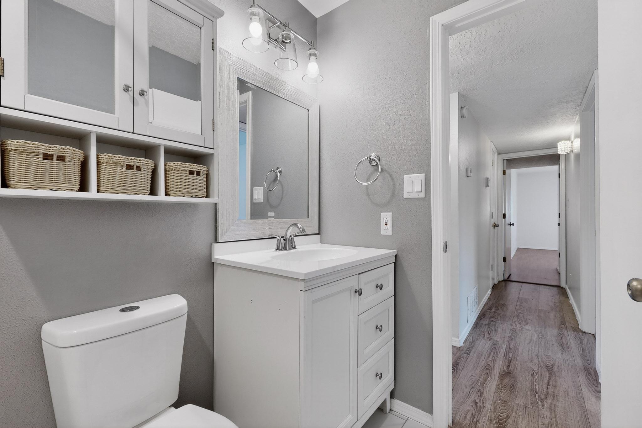 8217 COLFAX Avenue NE