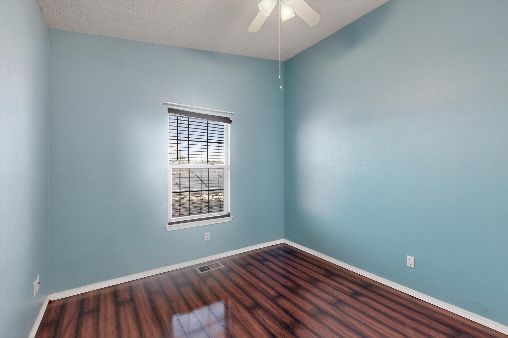 1508 ROSEWOOD Avenue NW