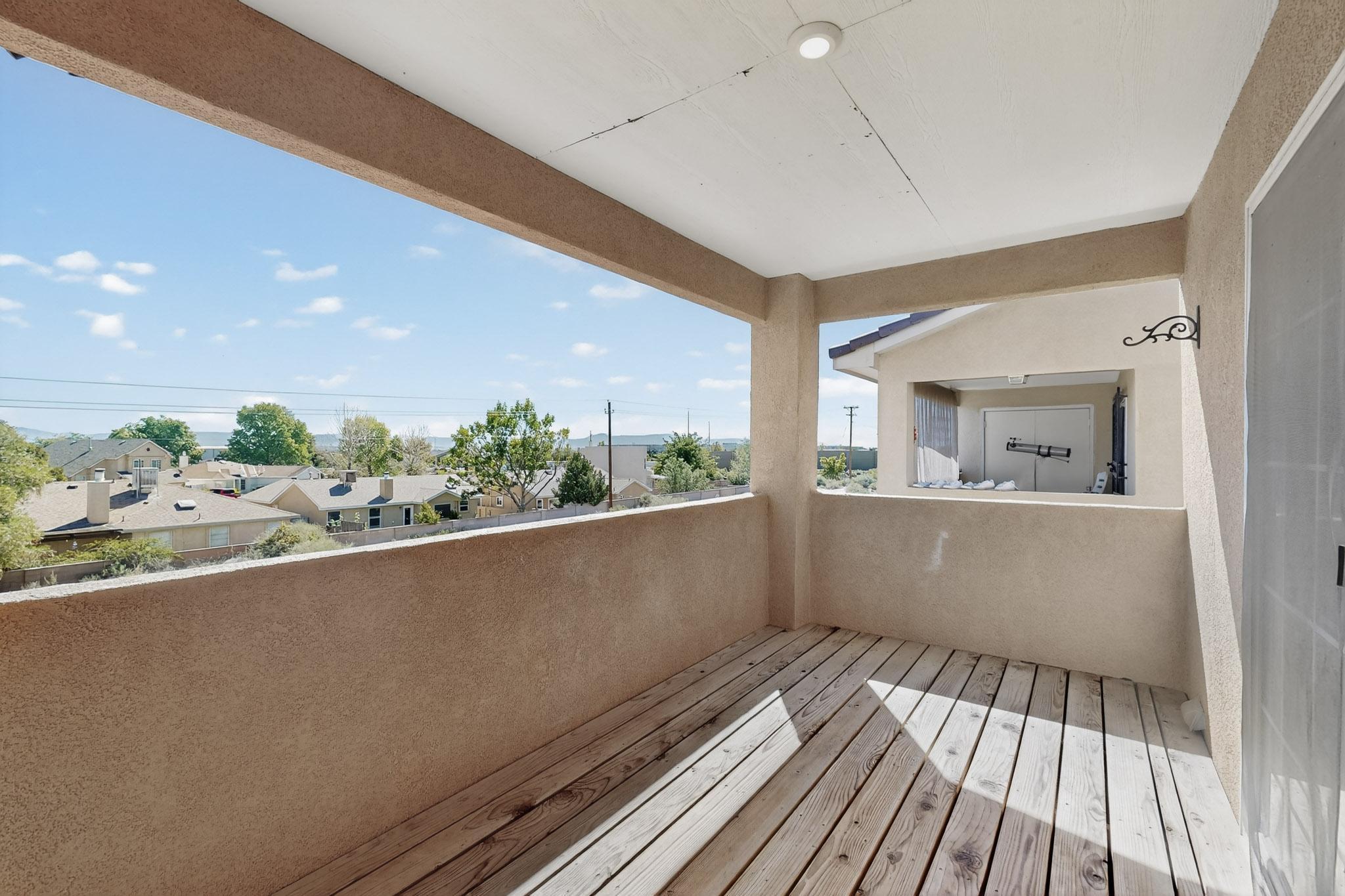 1508 ROSEWOOD Avenue NW