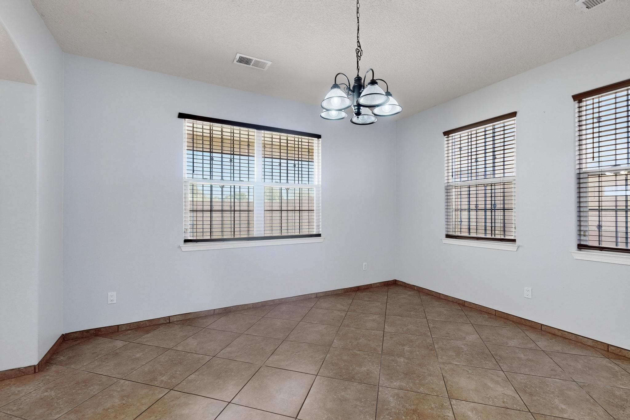 1508 ROSEWOOD Avenue NW