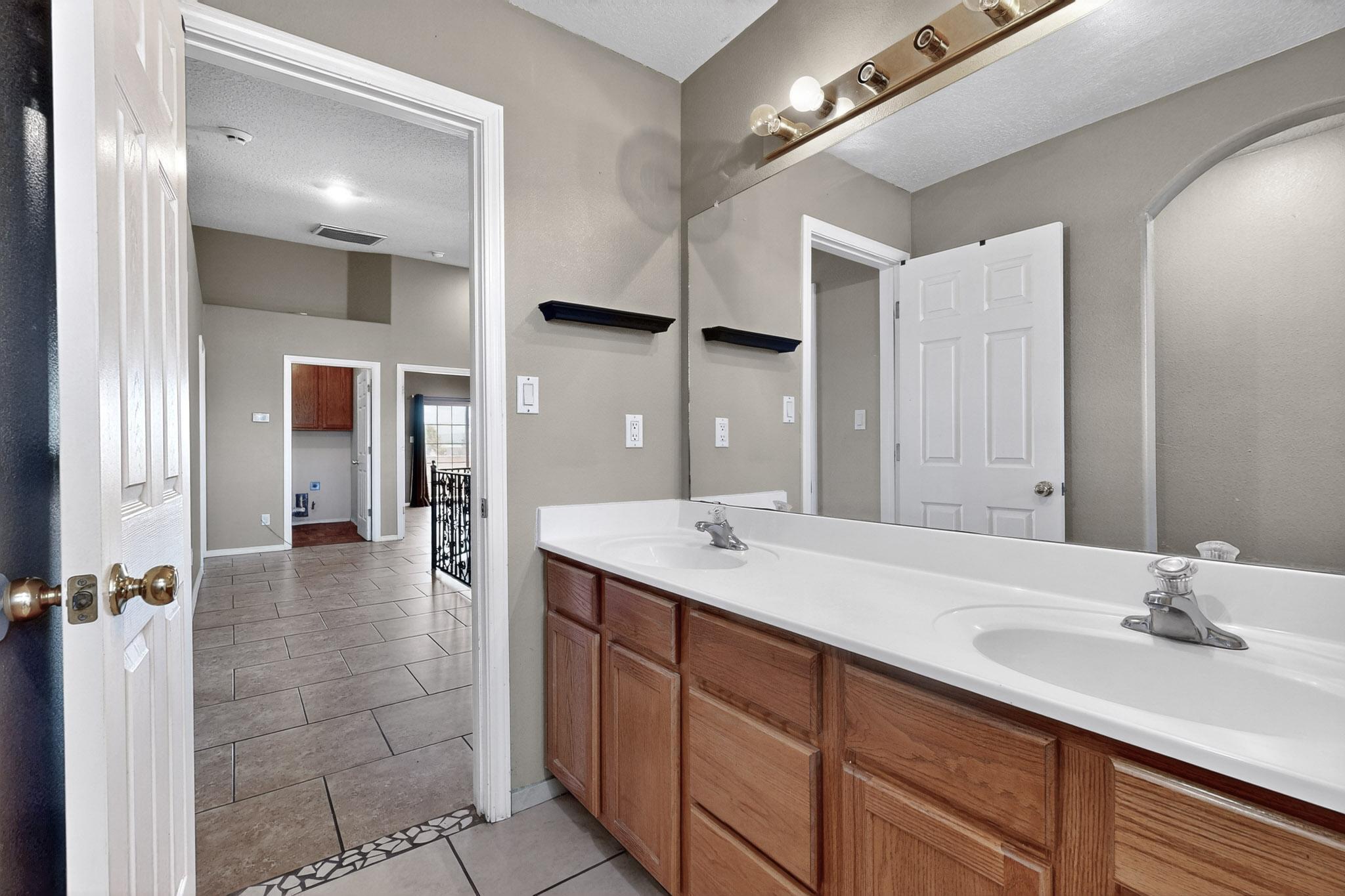 1508 ROSEWOOD Avenue NW